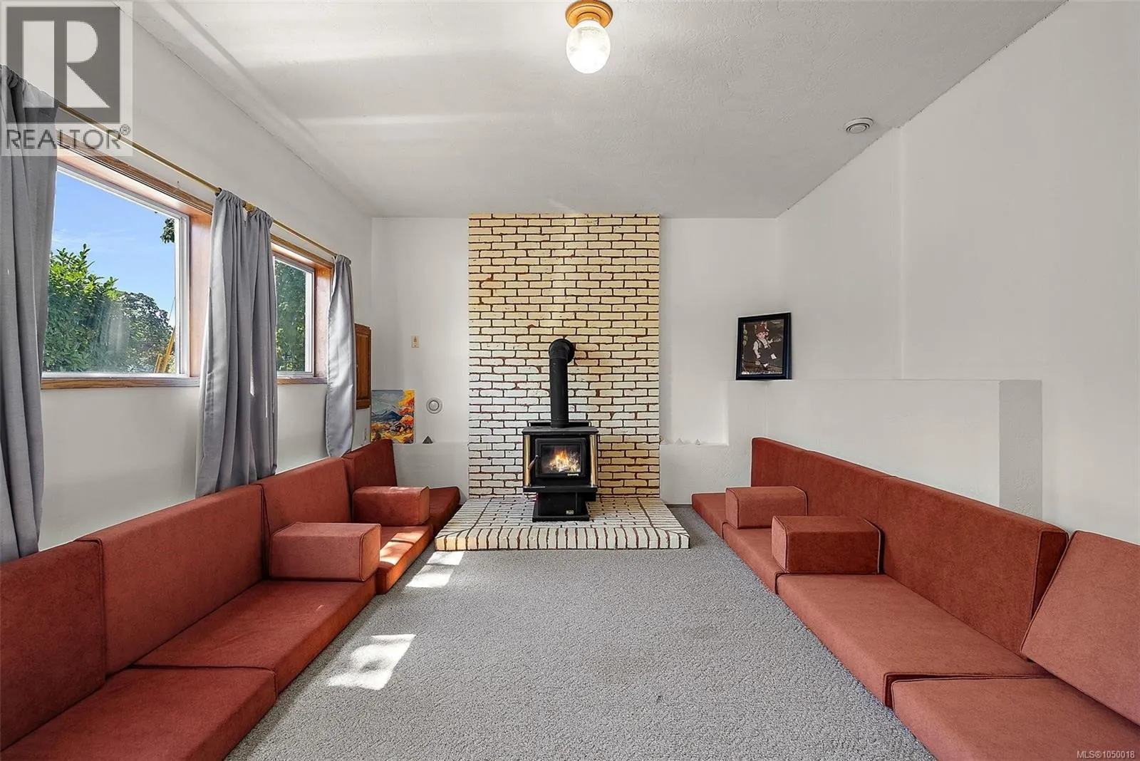3301 Argyle Pl