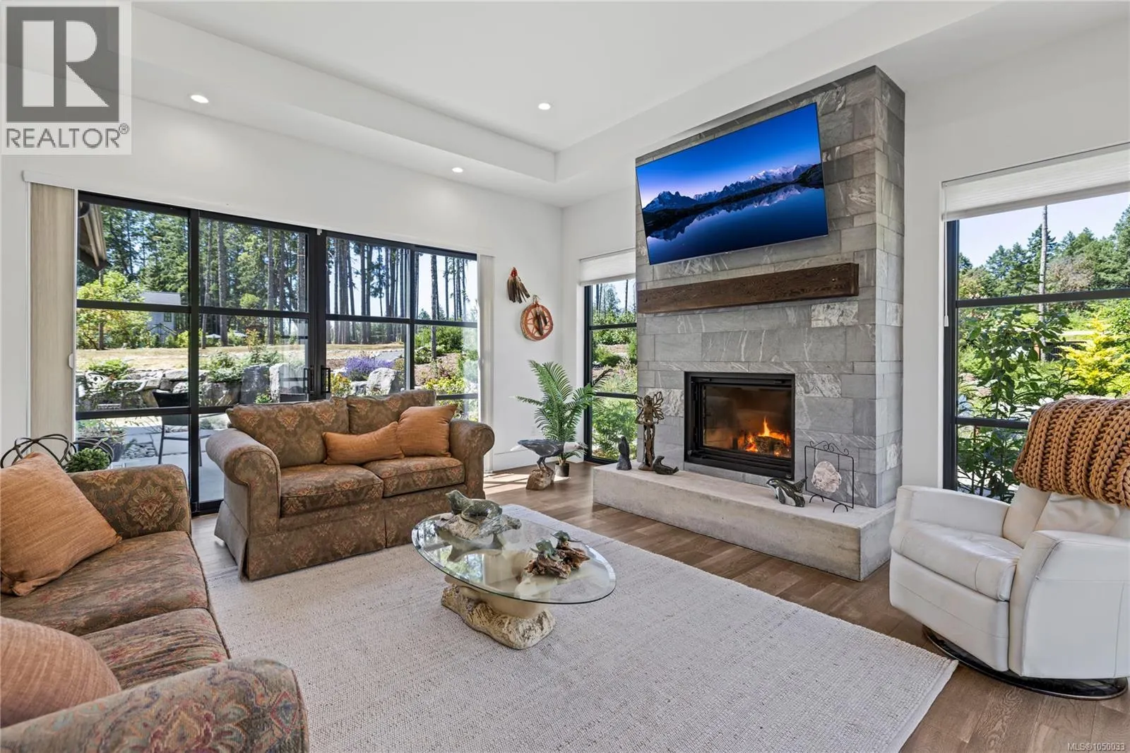 1175 Evergreen Way