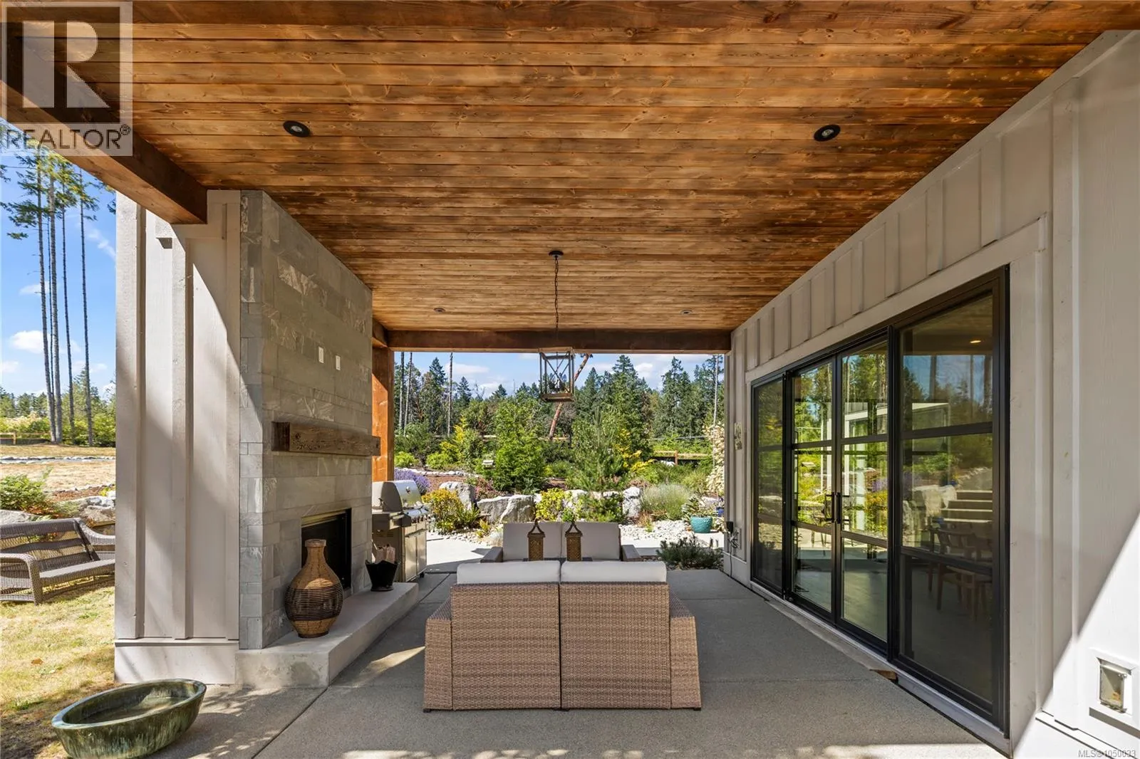 1175 Evergreen Way