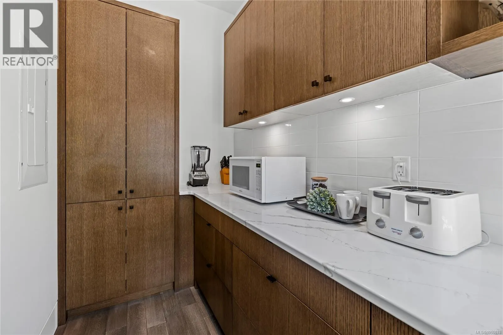 1175 Evergreen Way
