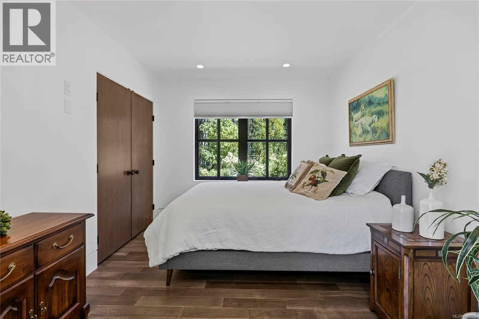 1175 Evergreen Way