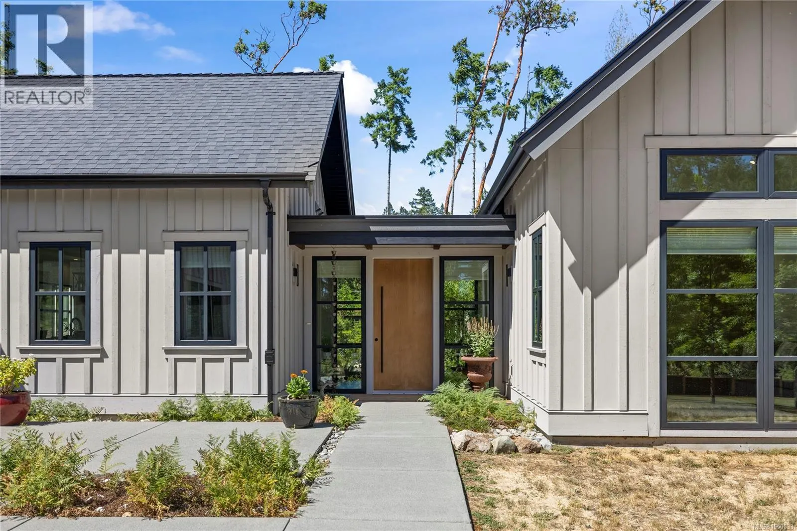 1175 Evergreen Way
