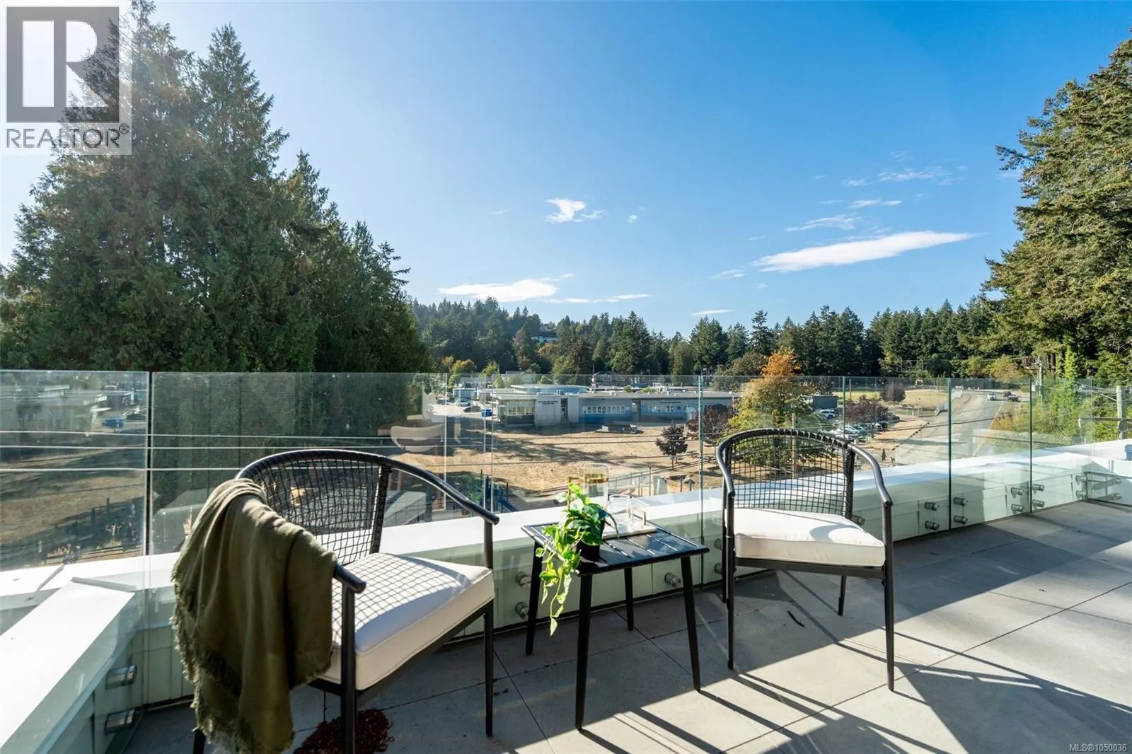 PH 402 5229 Cordova Bay Rd