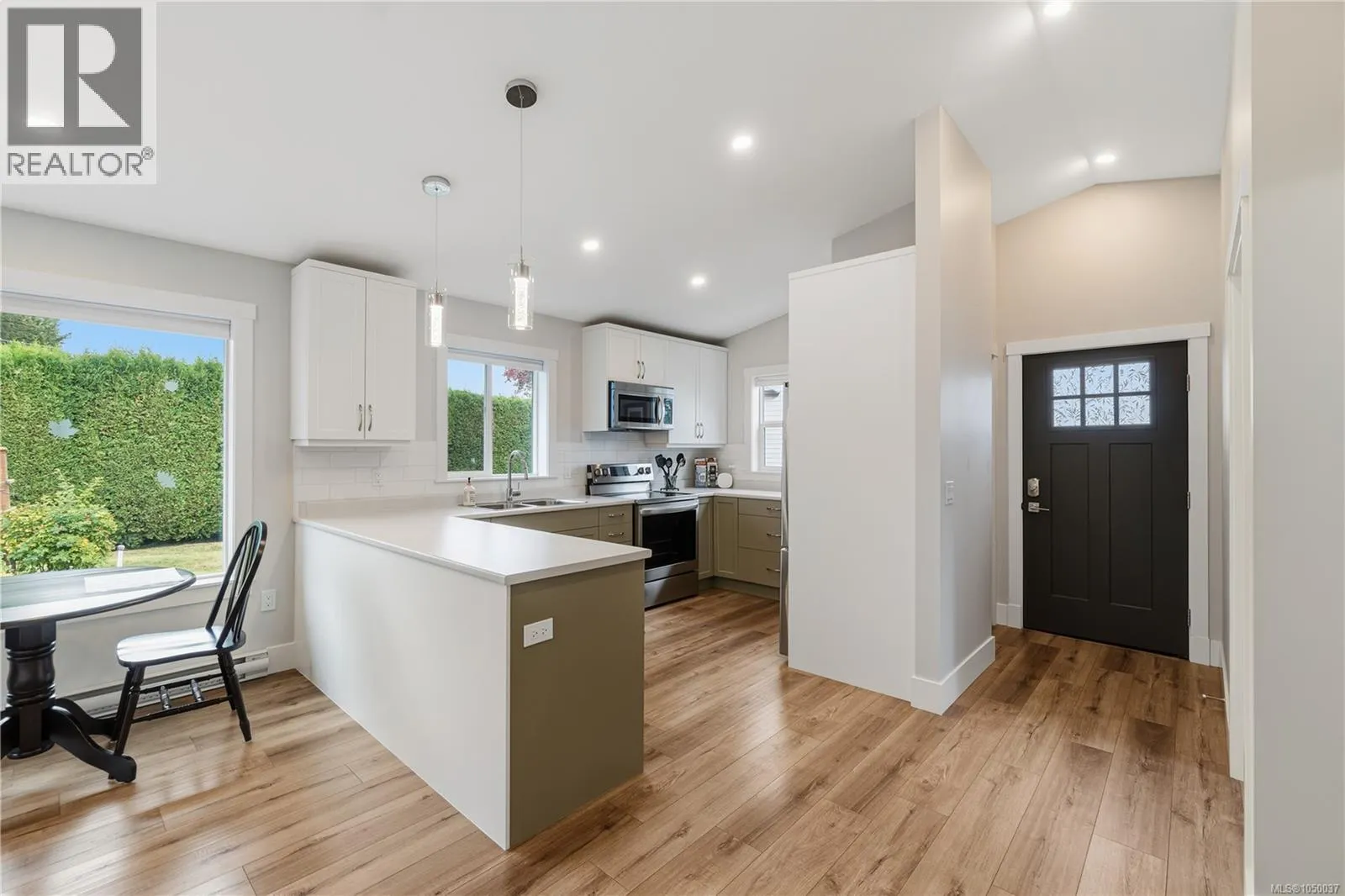 1 Sylvan Cres