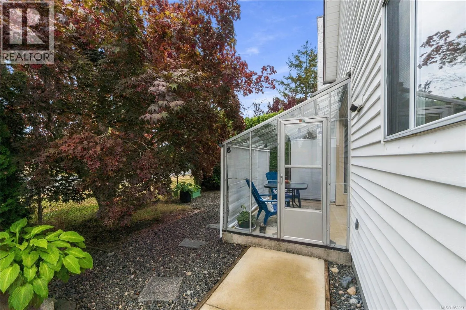 1 Sylvan Cres