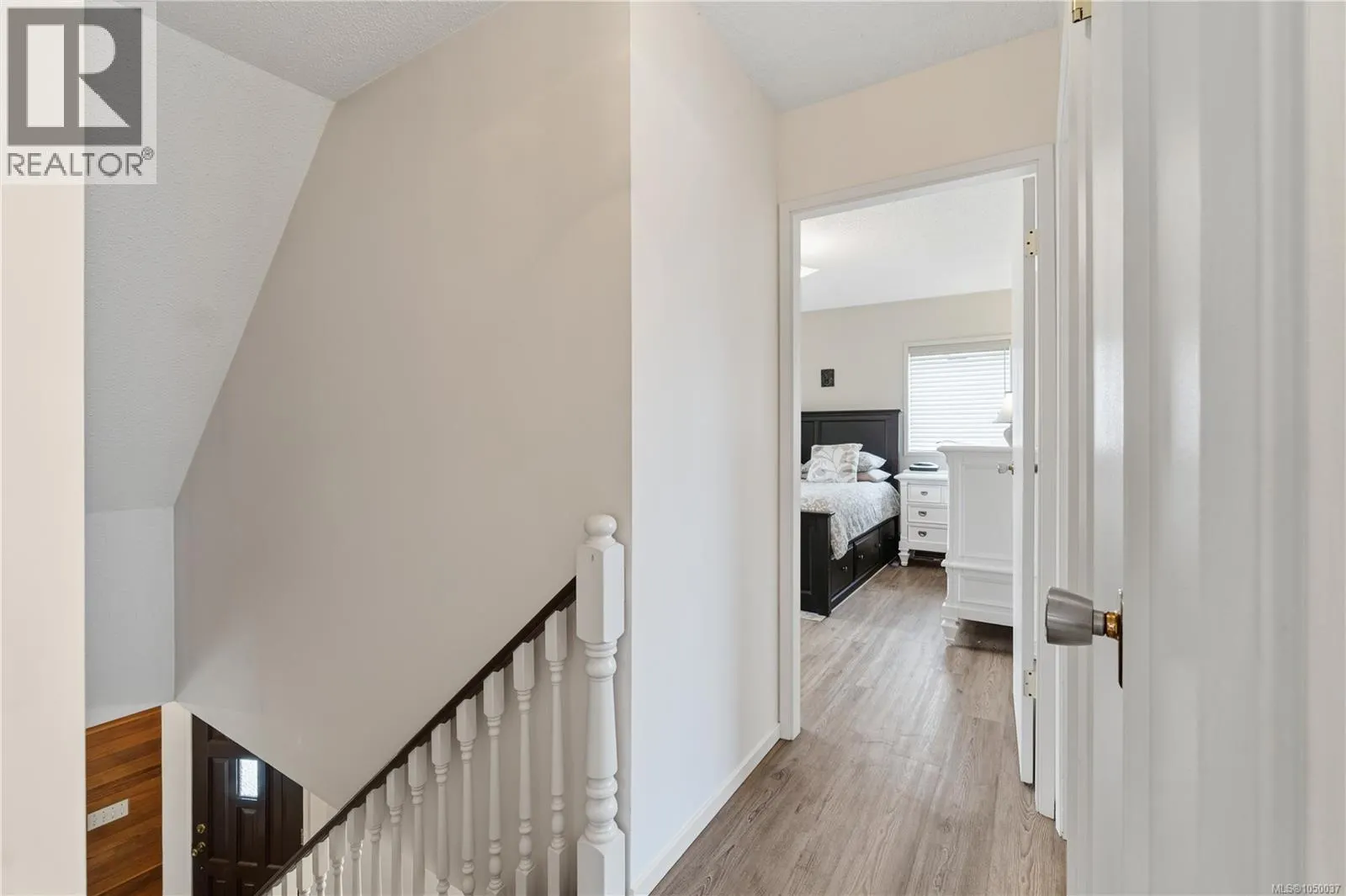 1 Sylvan Cres
