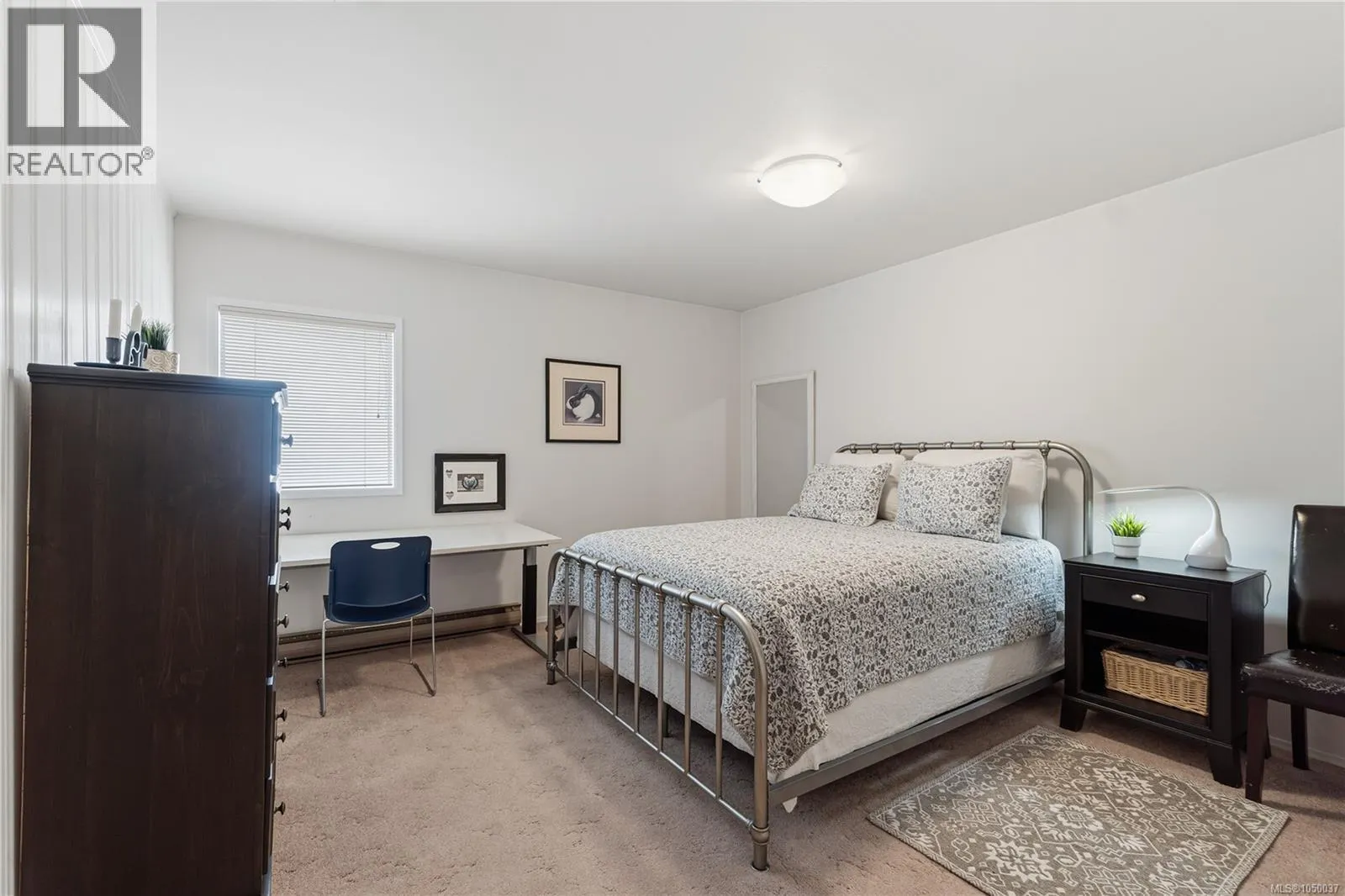 1 Sylvan Cres