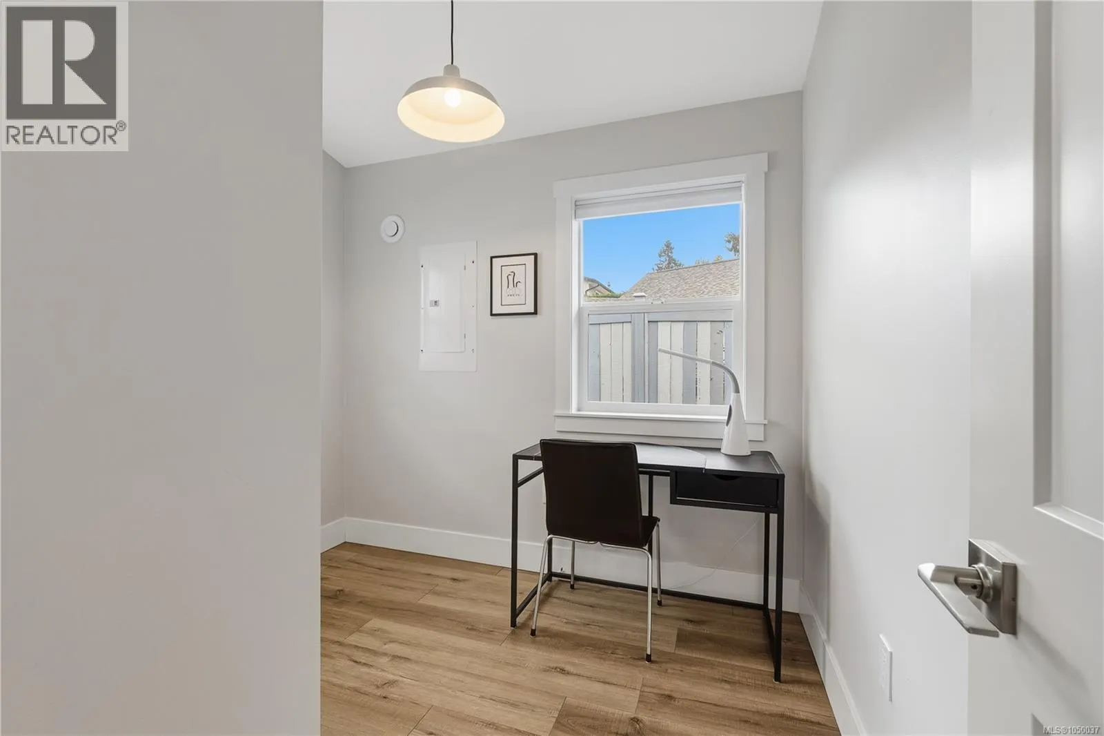 1 Sylvan Cres