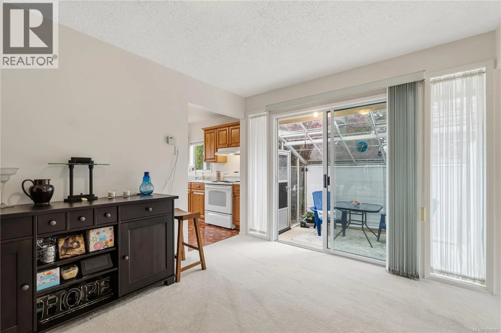 1 Sylvan Cres