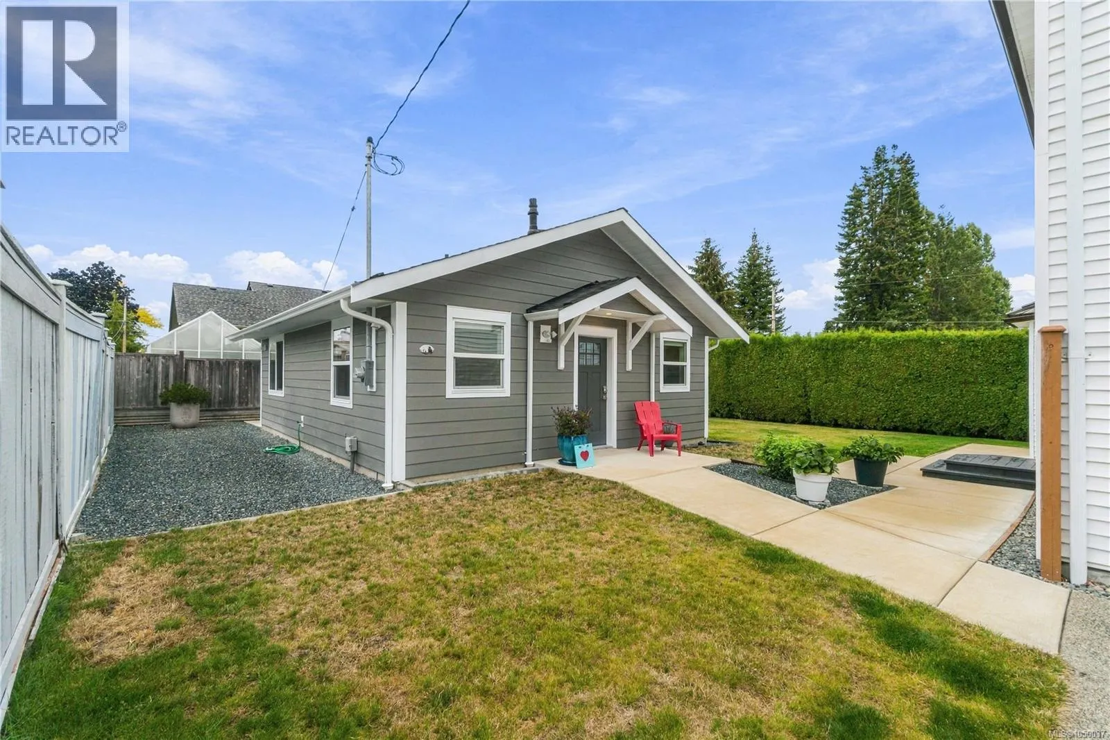 1 Sylvan Cres