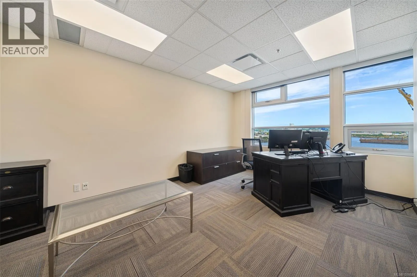 300-305 388 Harbour Rd