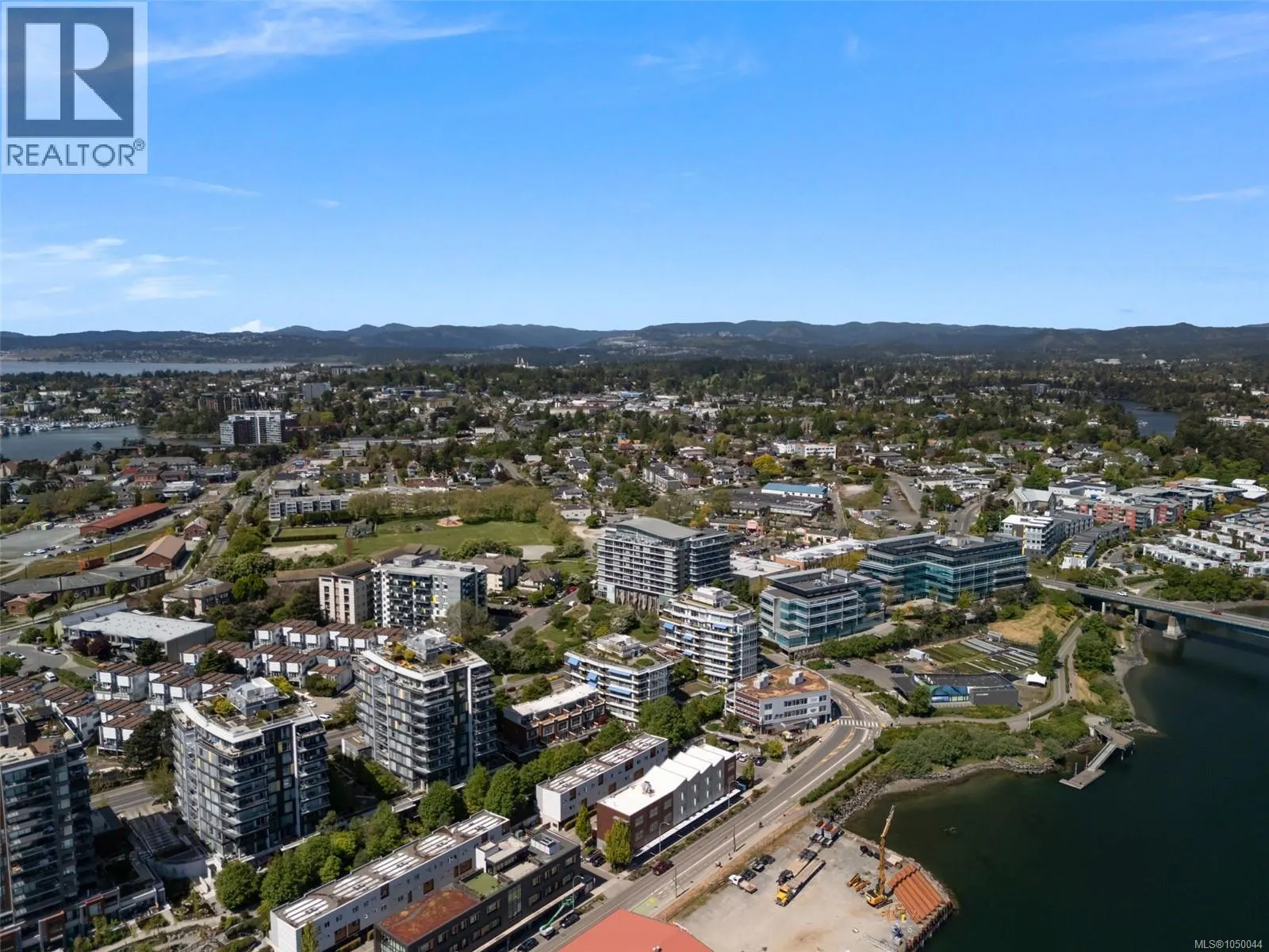 300-305 388 Harbour Rd