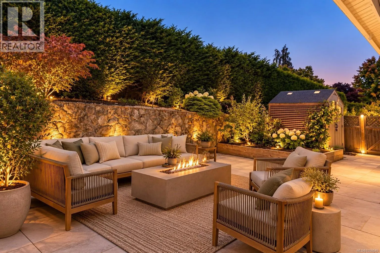 7968 Polo Park Cres