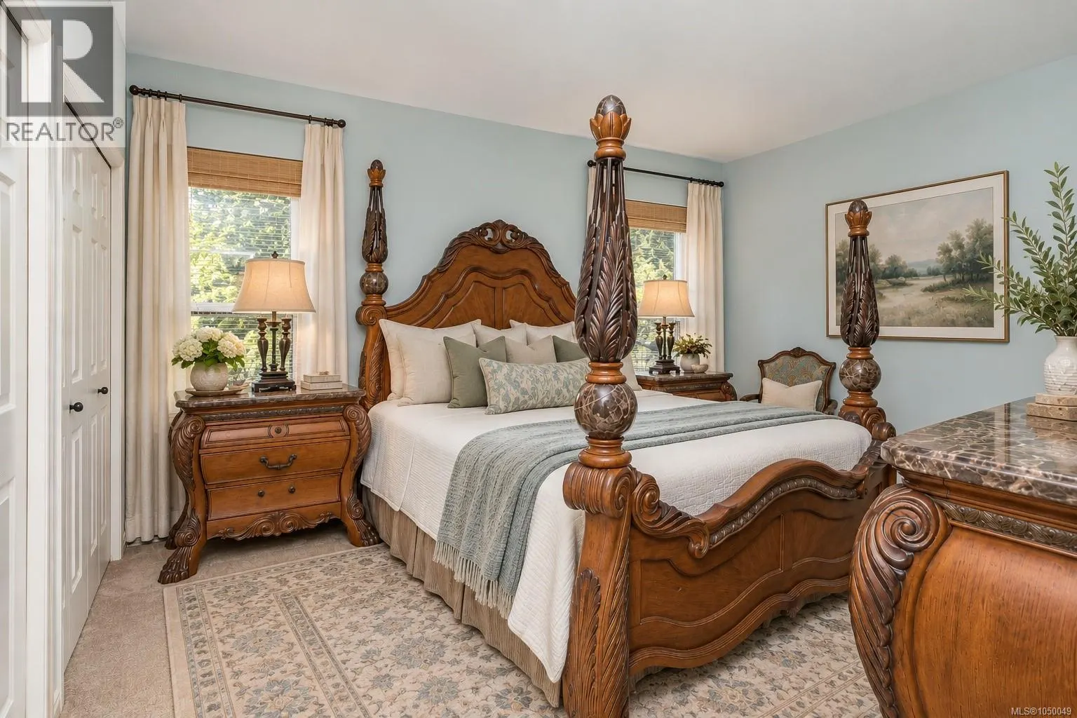 7968 Polo Park Cres