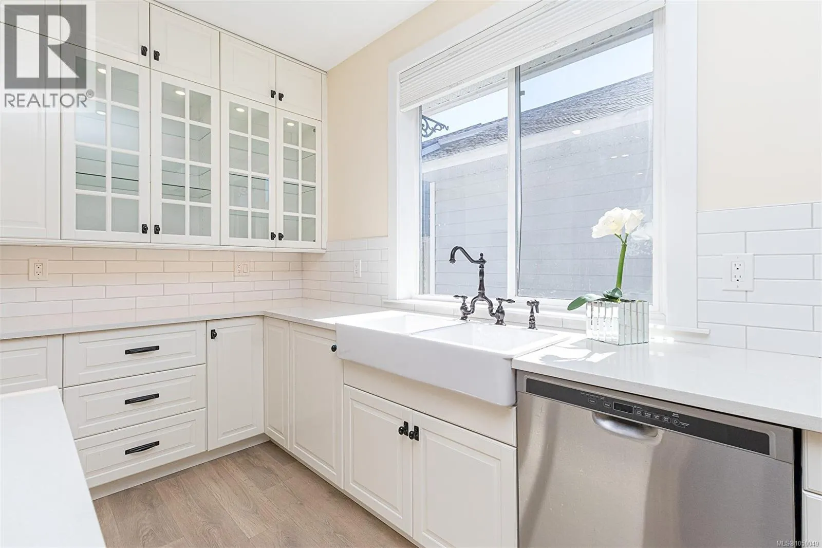 7968 Polo Park Cres