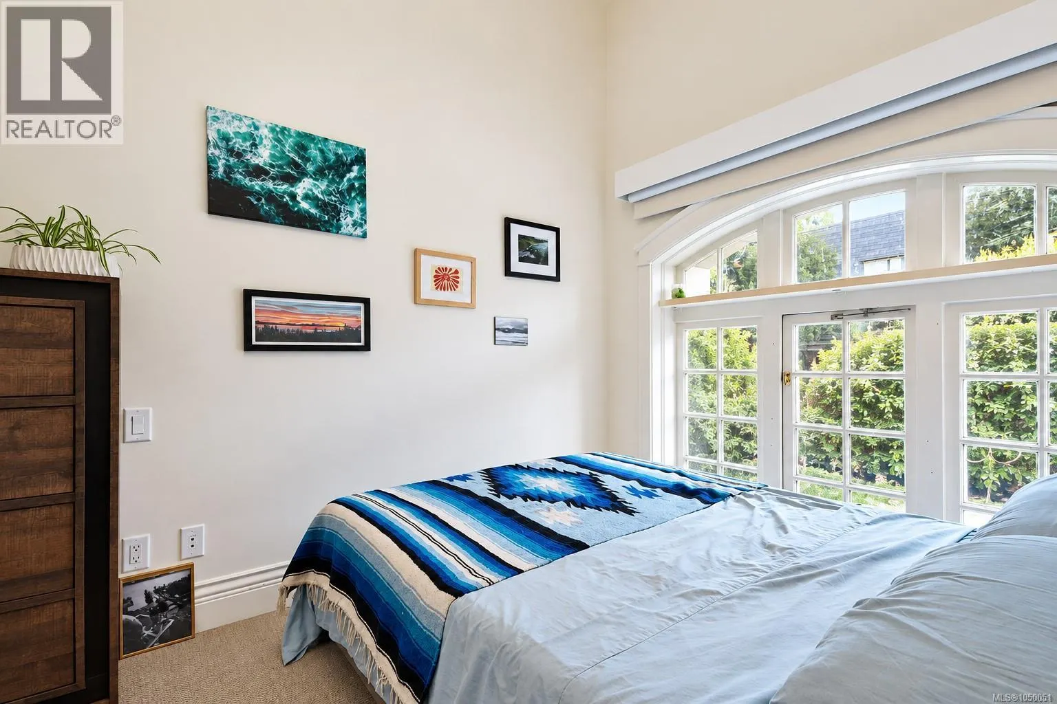 209 1602 Quadra St