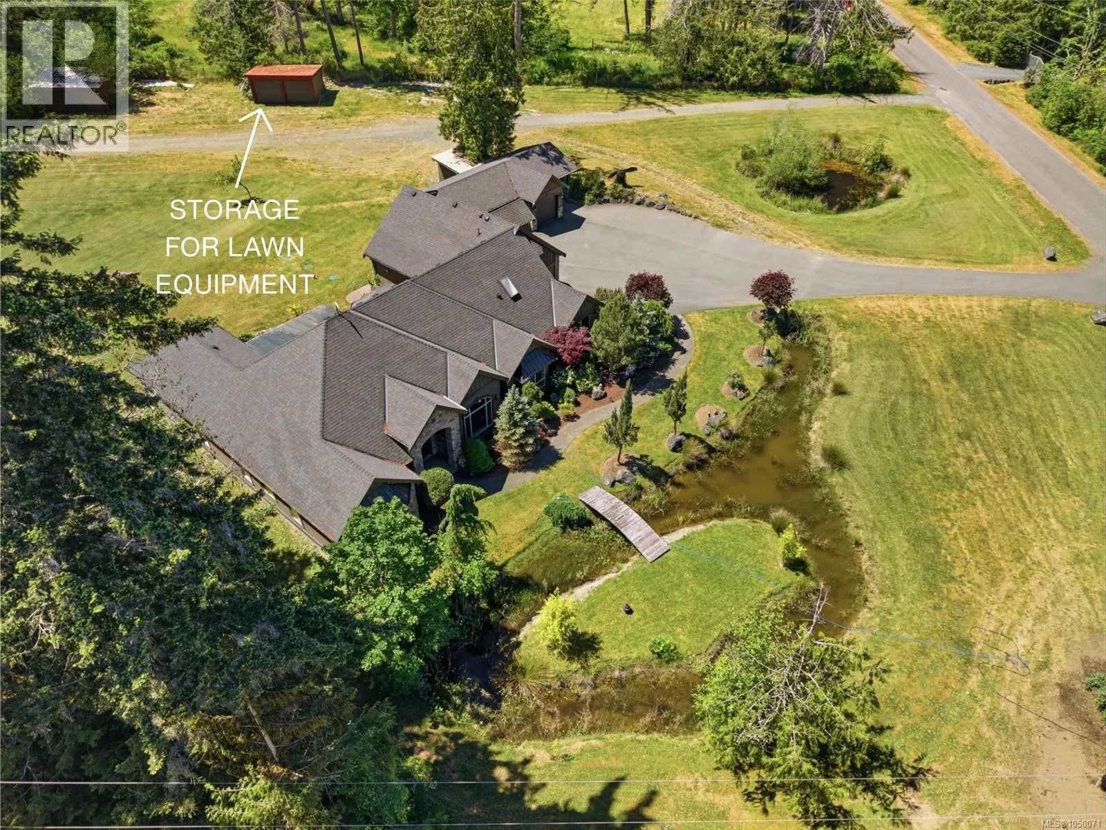 990 View Rd