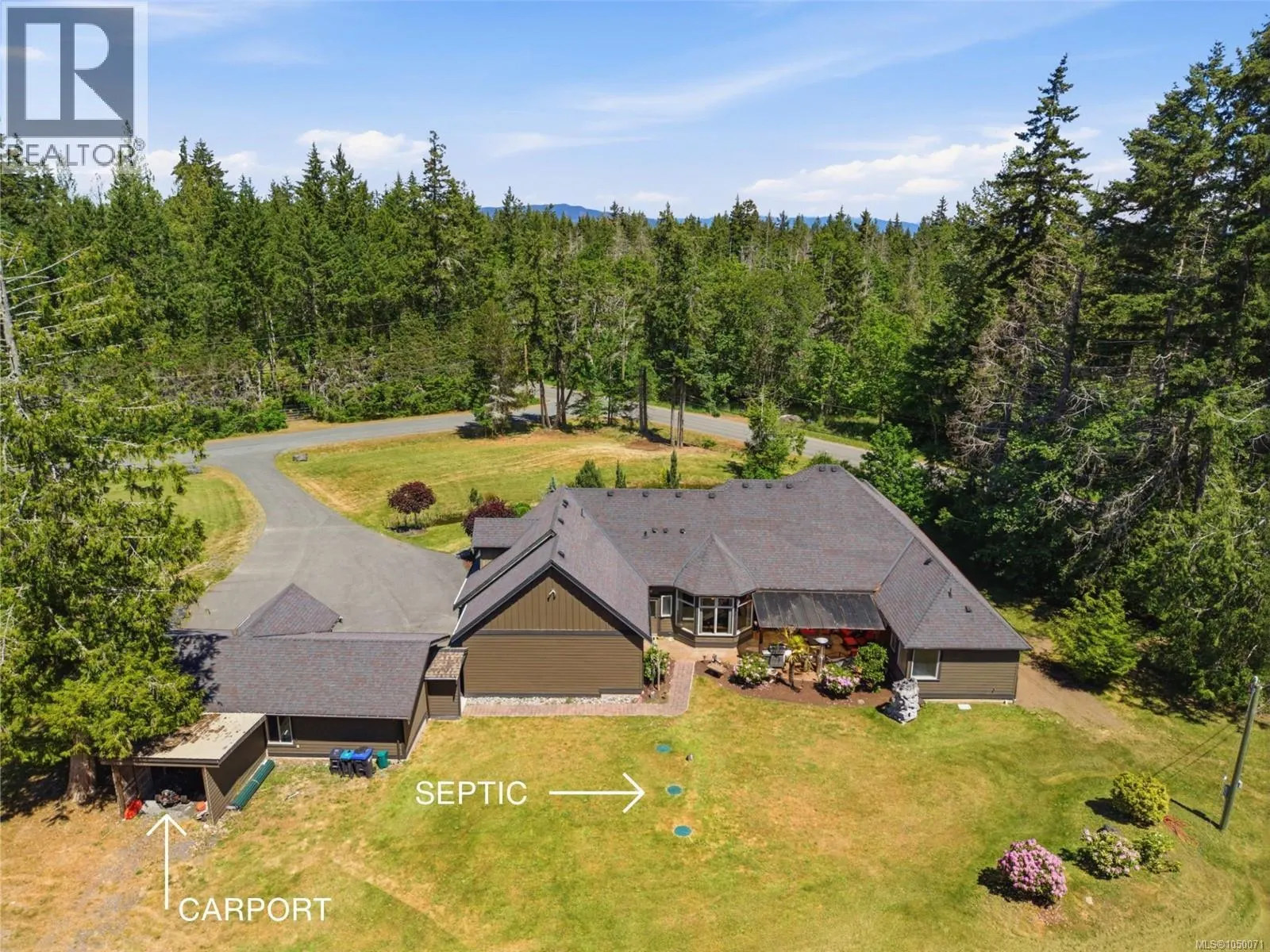 990 View Rd