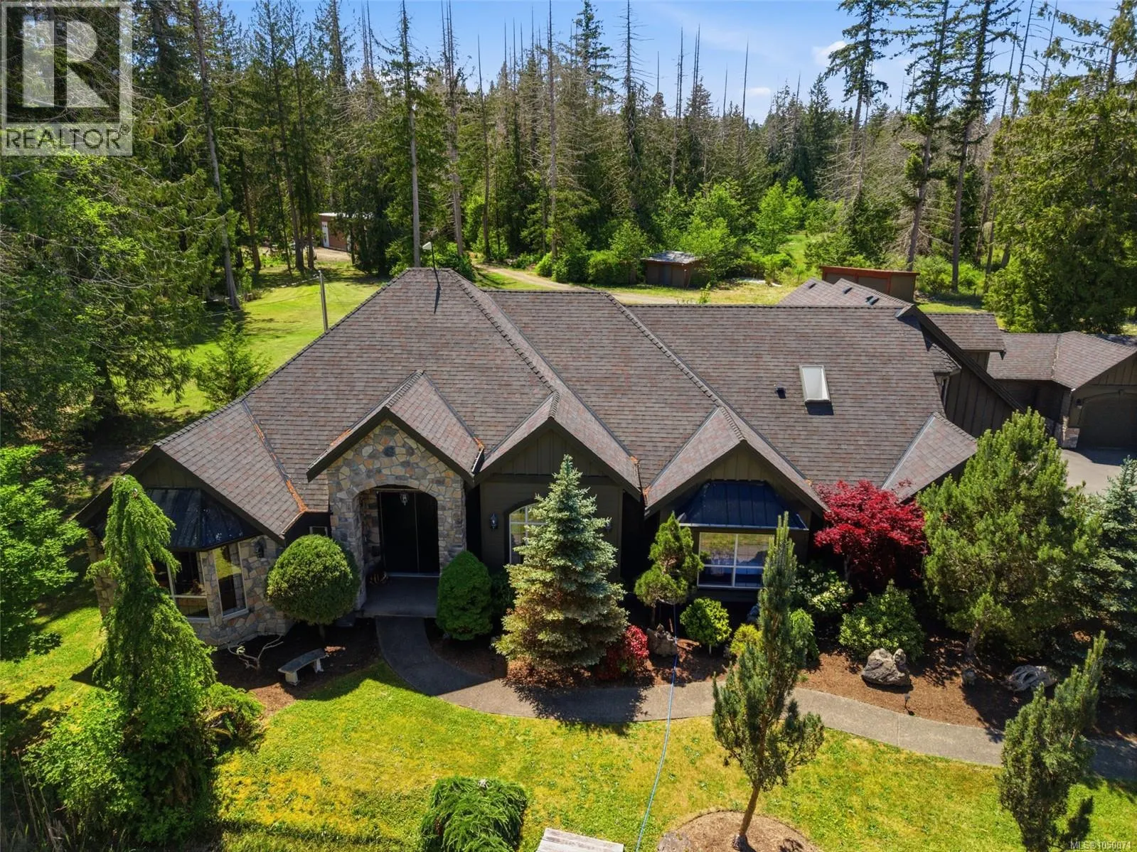 990 View Rd