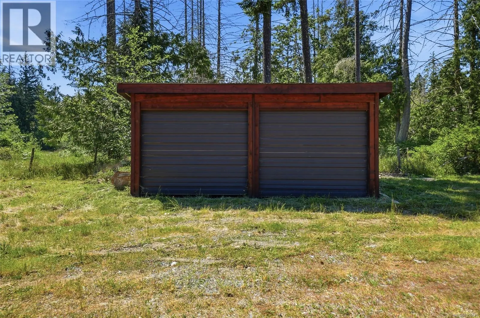 990 View Rd