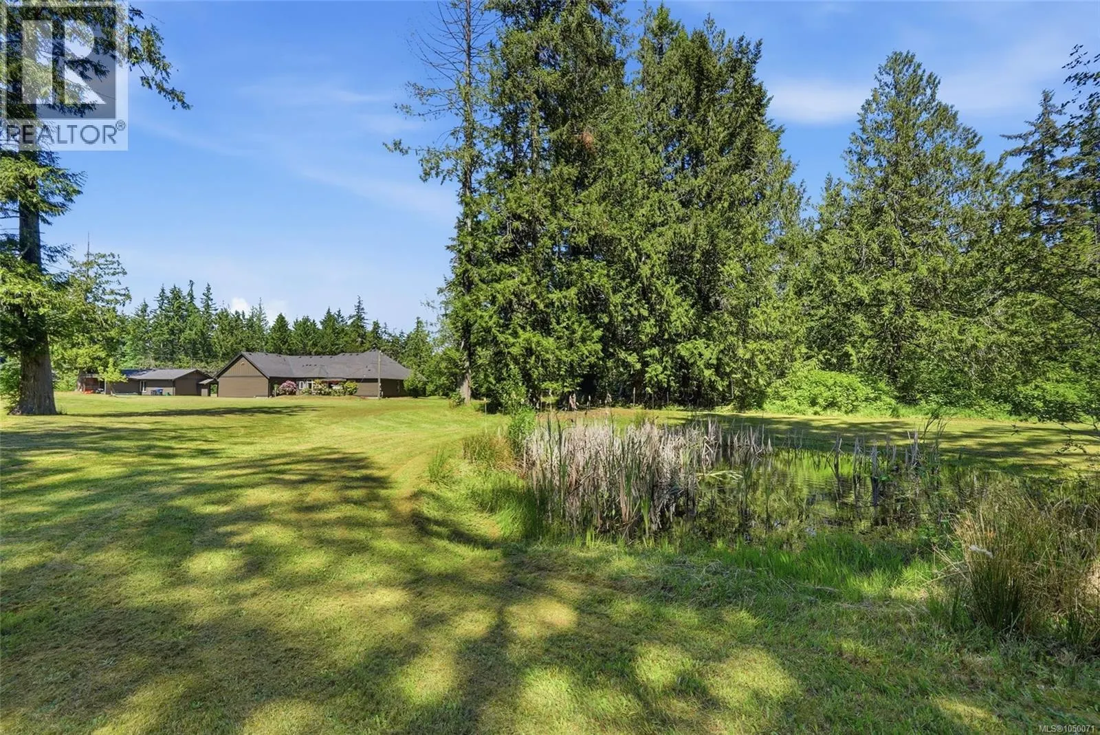 990 View Rd