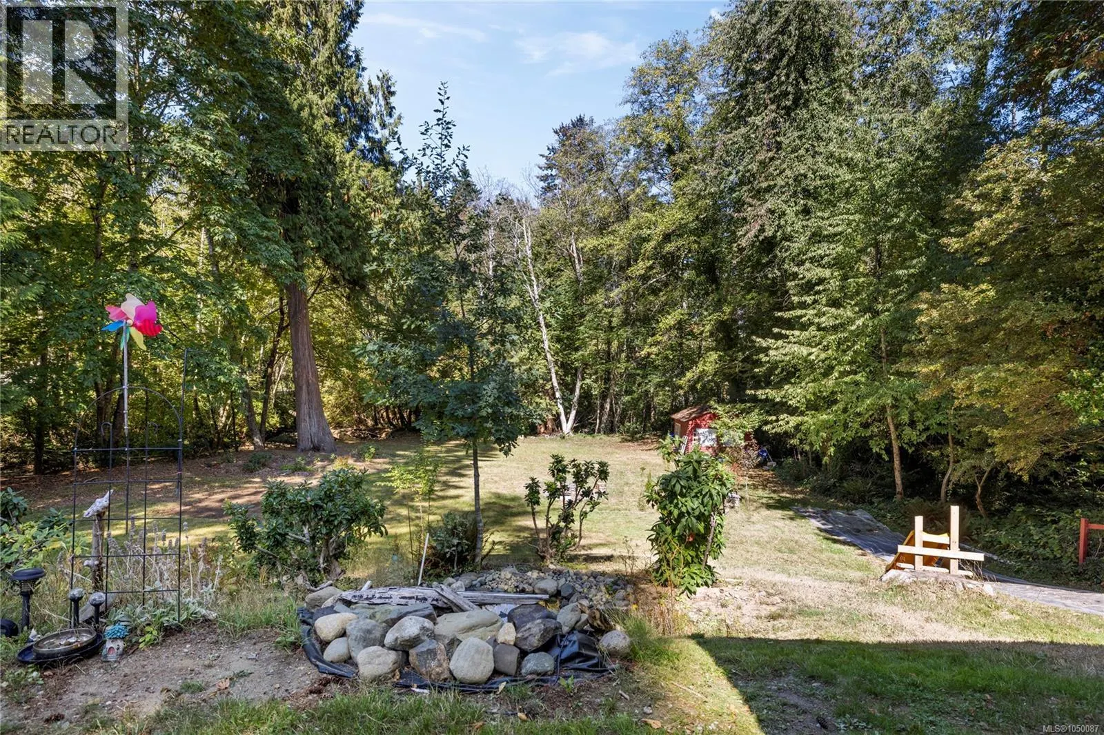 608 Brookeside Pl