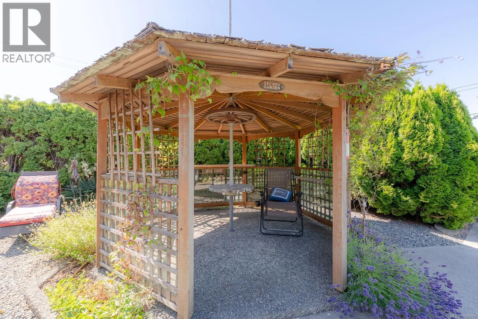 7115 Huddlestone Rd