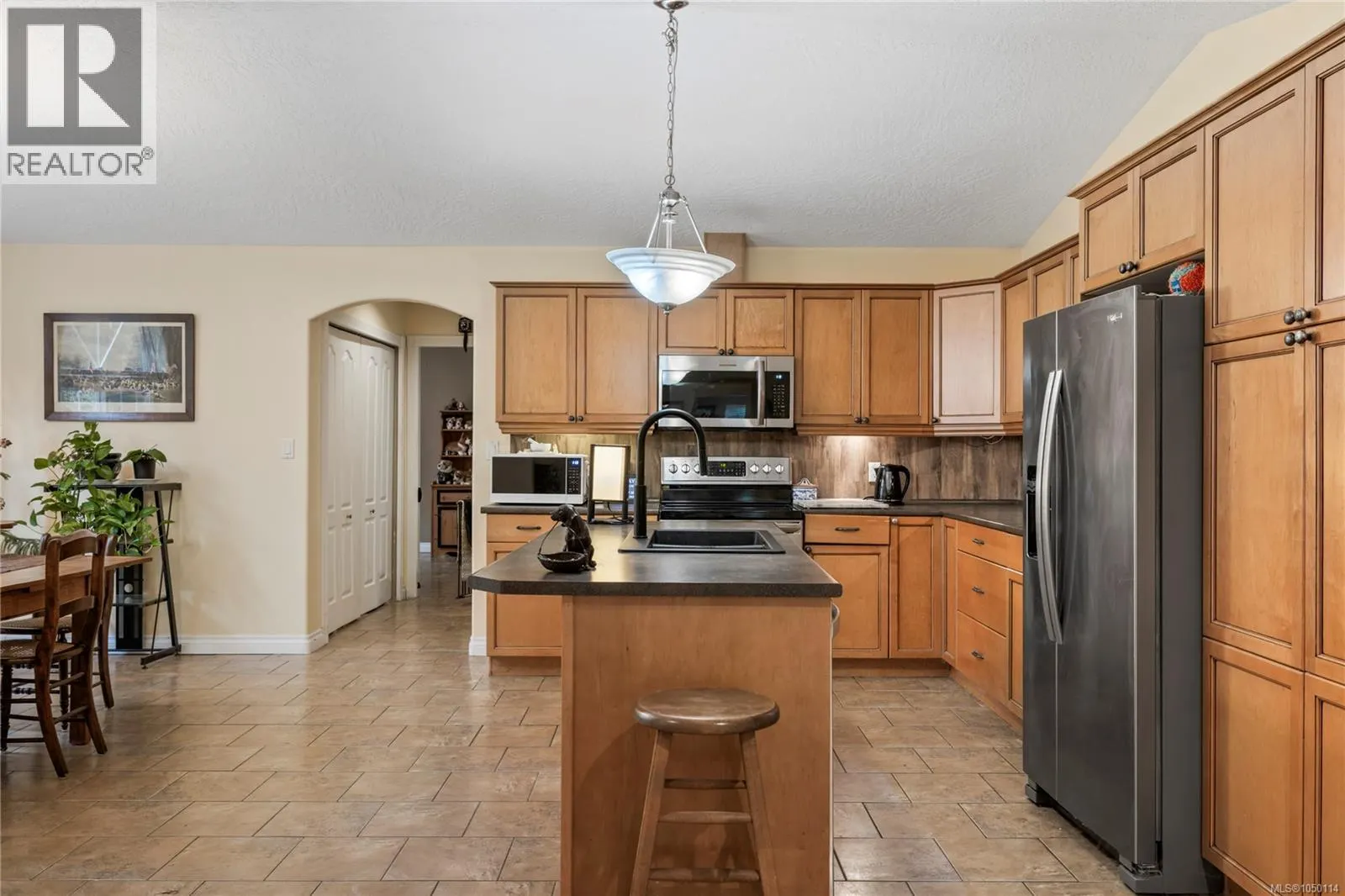 1357 Meadowood Way