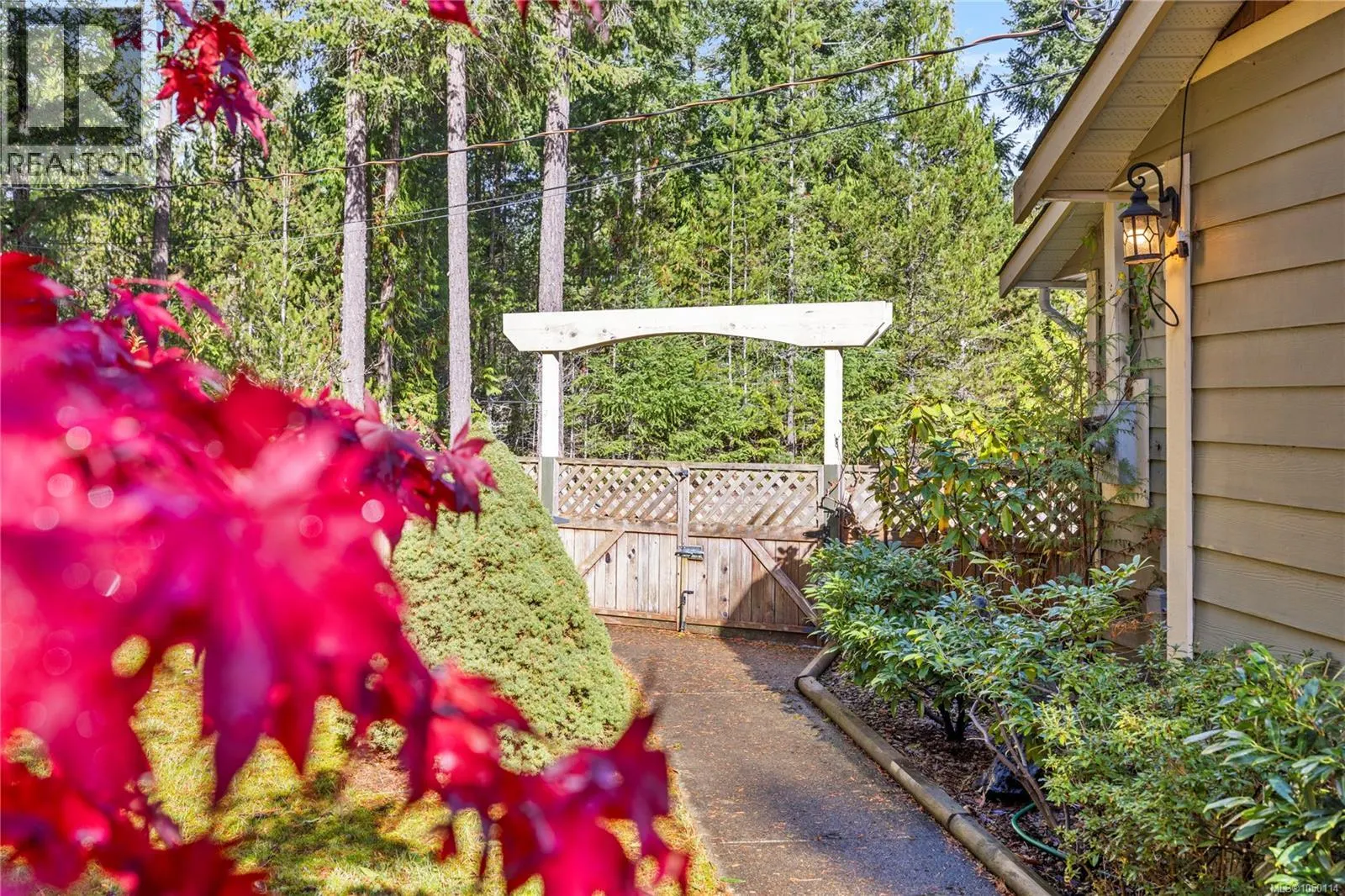 1357 Meadowood Way