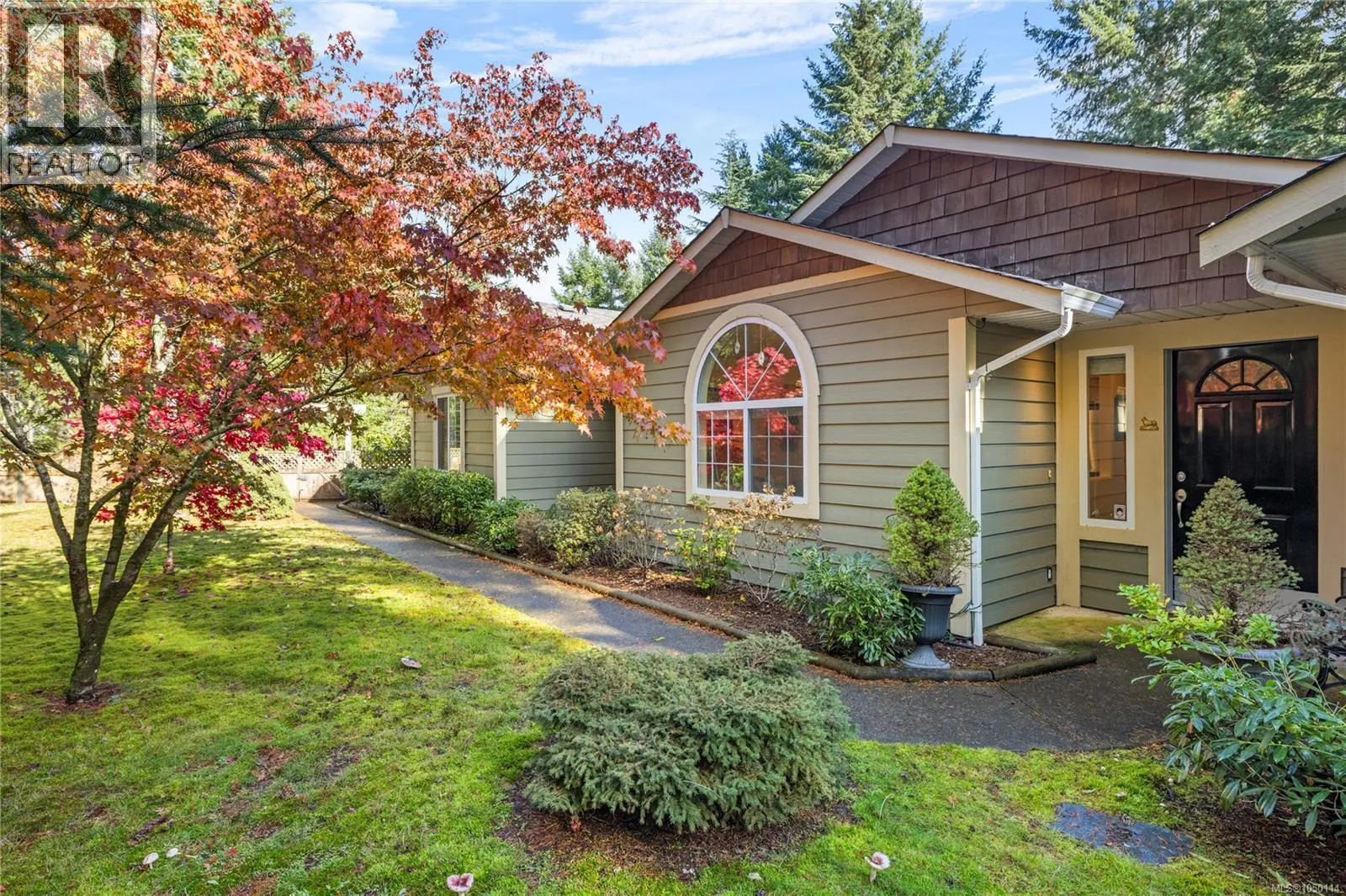 1357 Meadowood Way