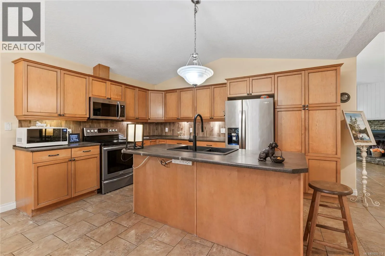 1357 Meadowood Way