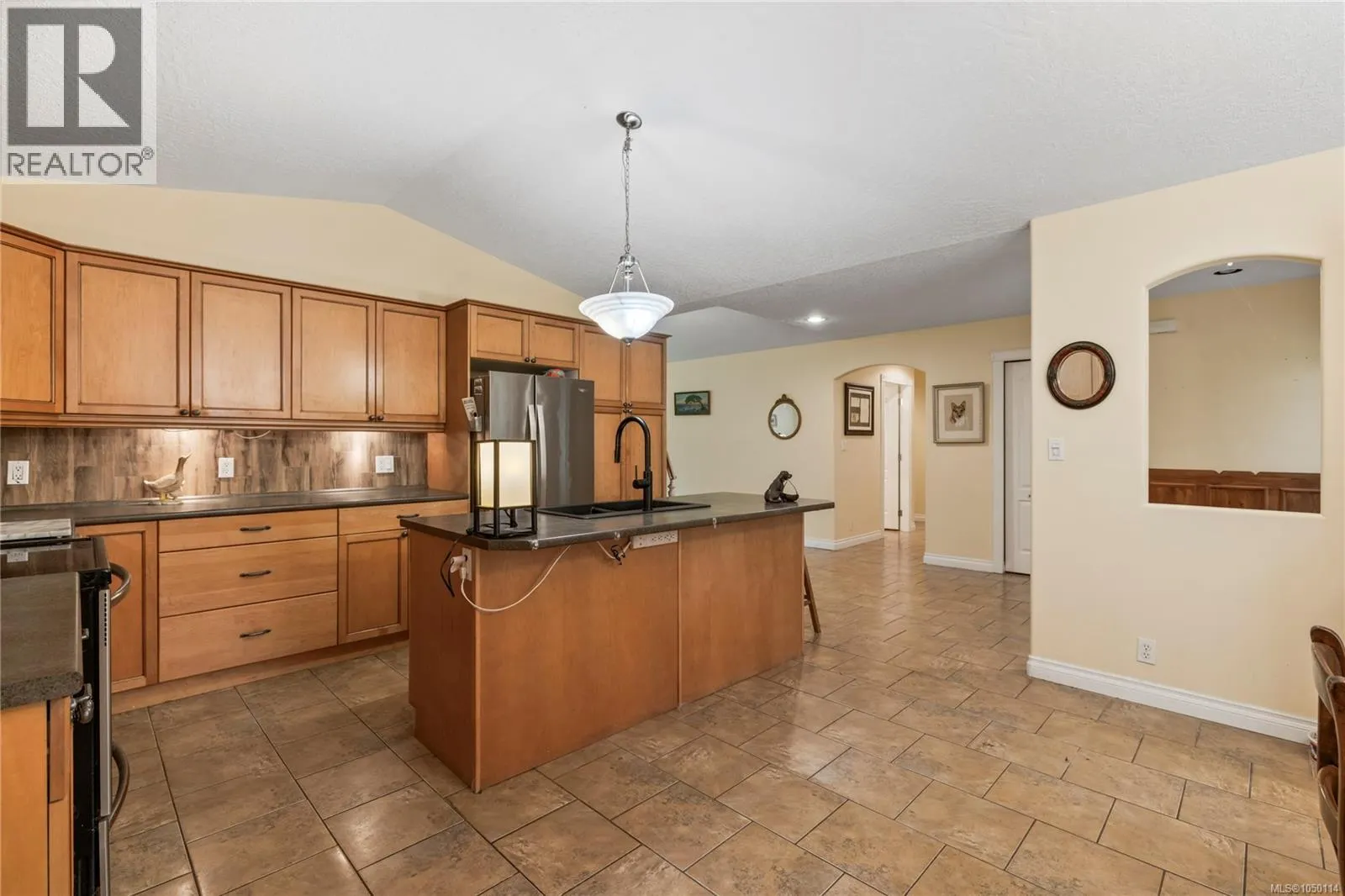 1357 Meadowood Way