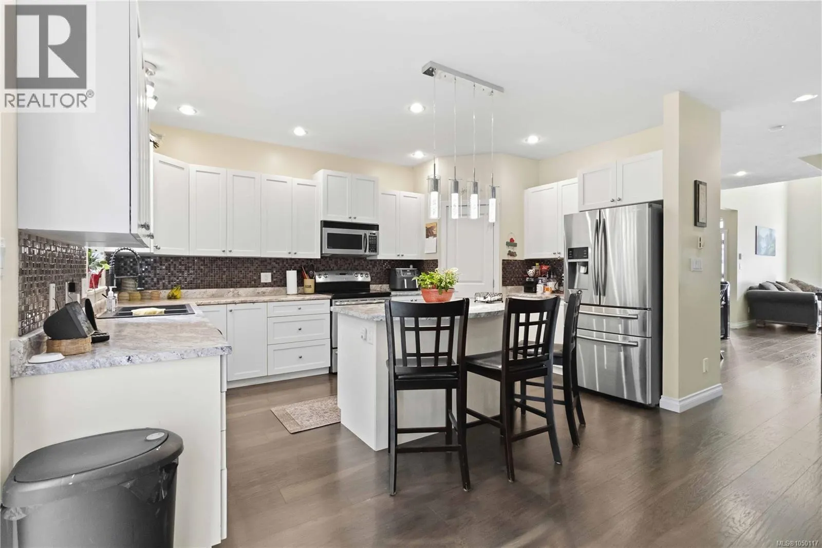 2365 Demamiel Dr