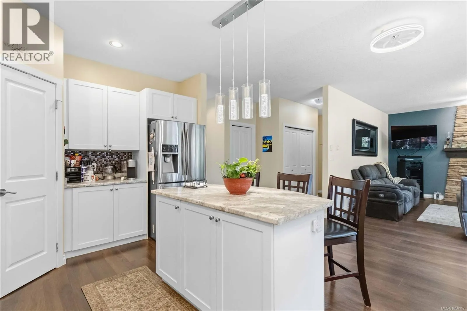 2365 Demamiel Dr