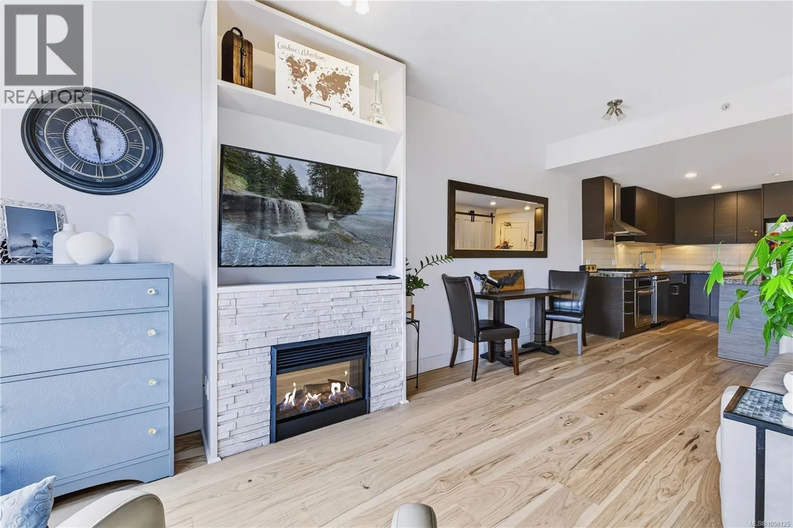 706 1400 Lynburne Pl