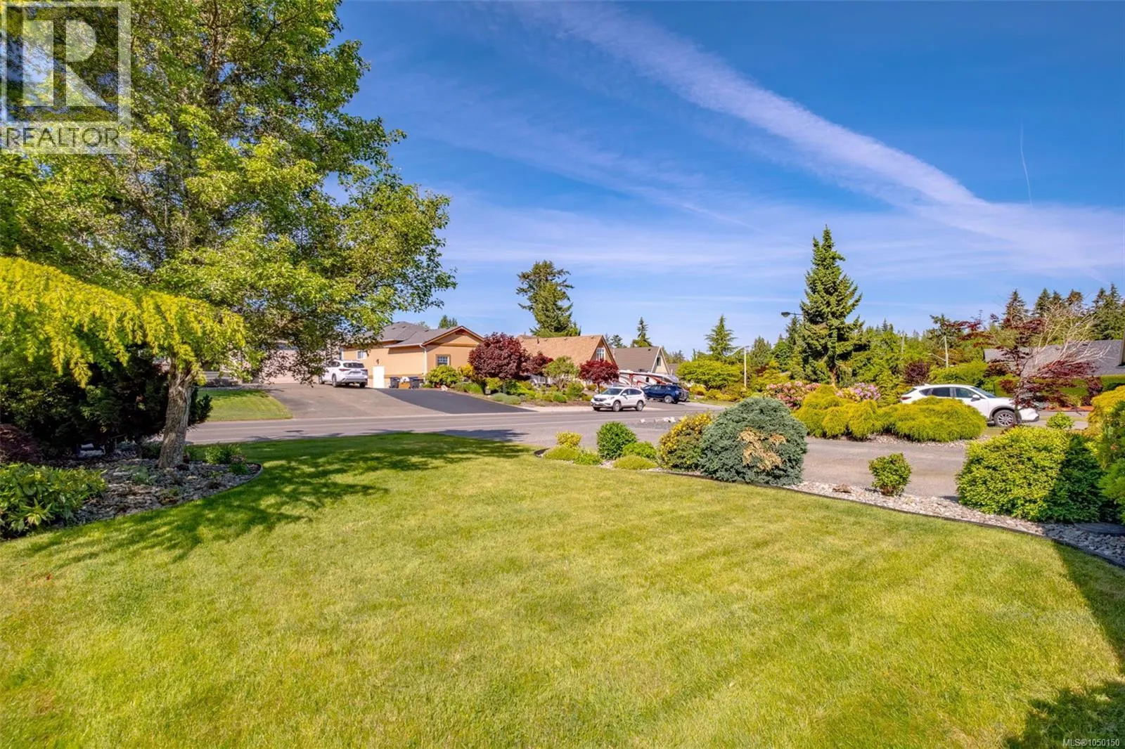 1153 Roberton Blvd