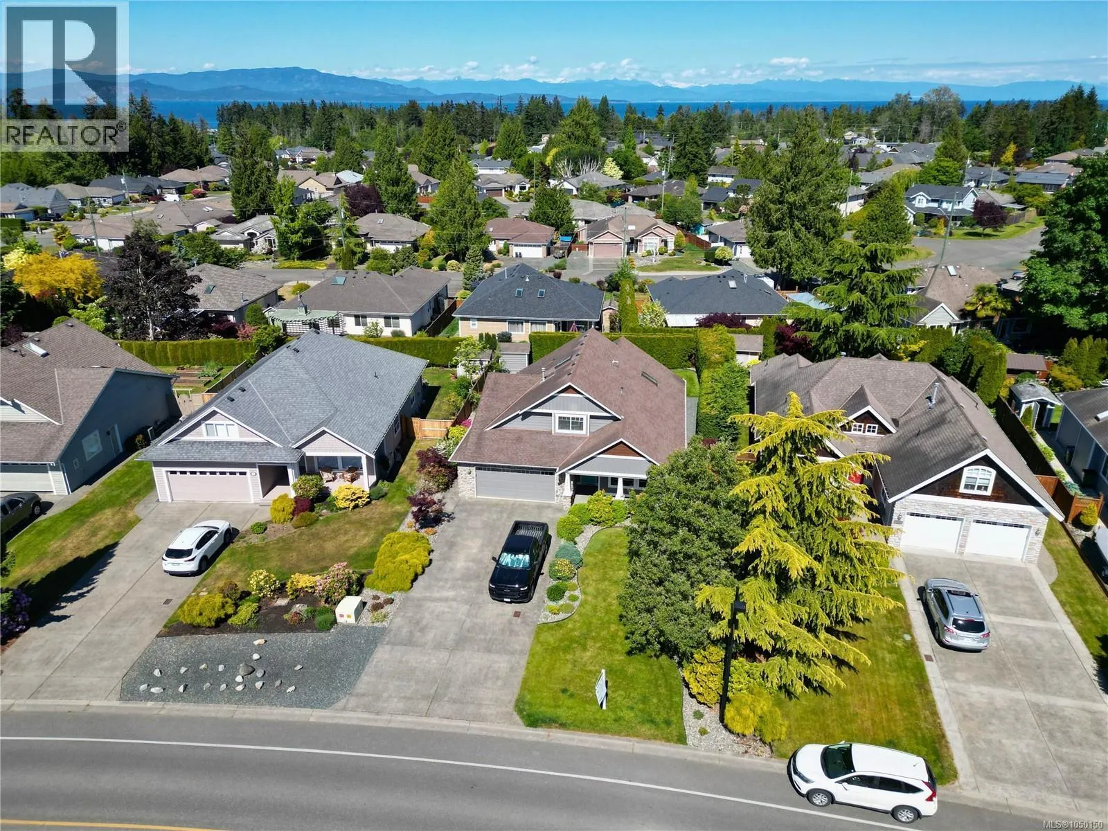 1153 Roberton Blvd