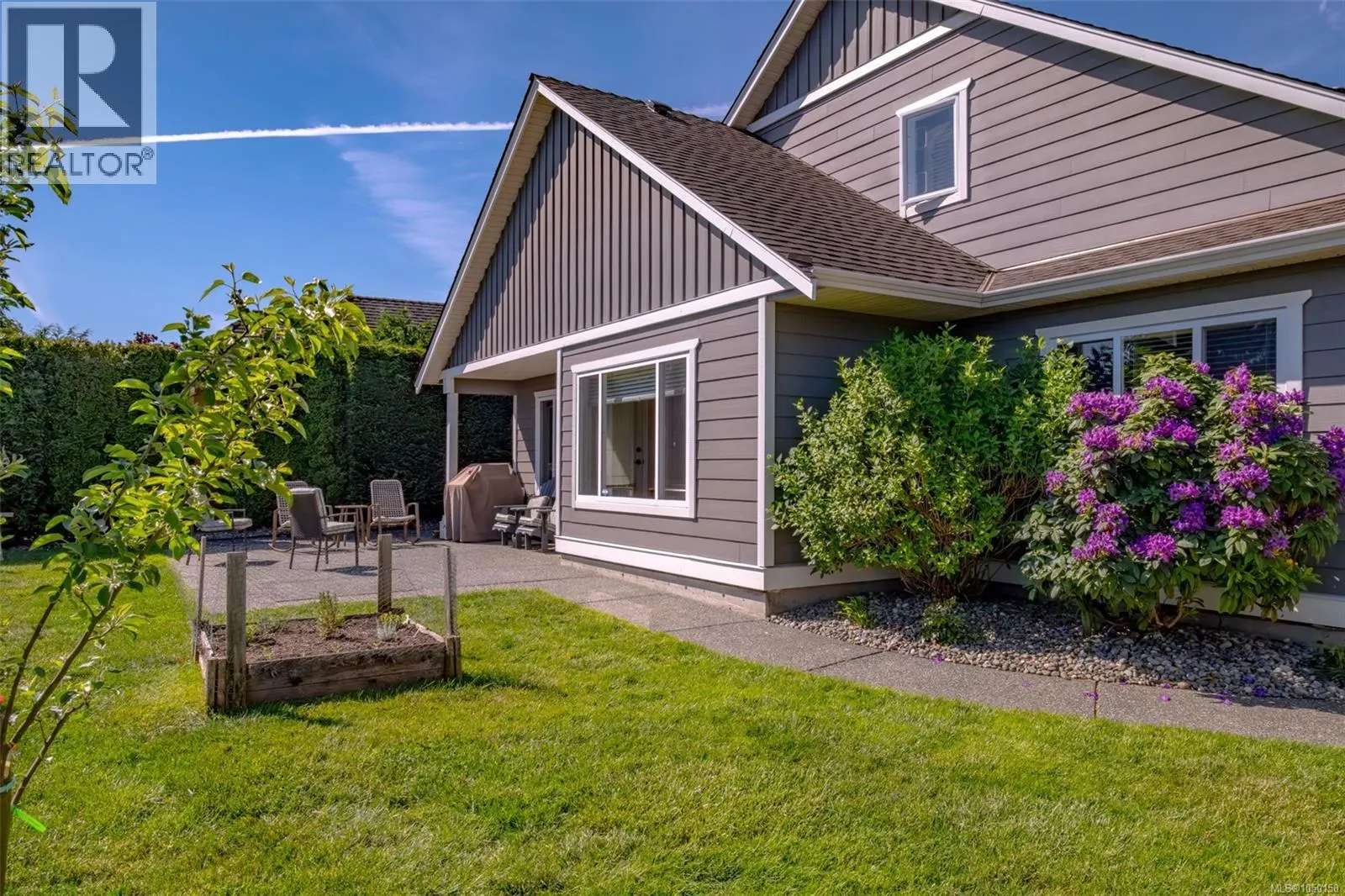 1153 Roberton Blvd