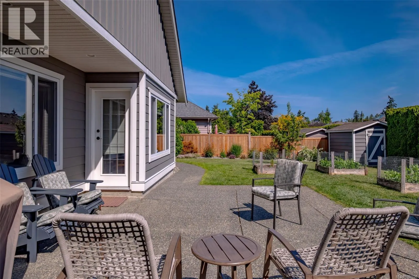 1153 Roberton Blvd