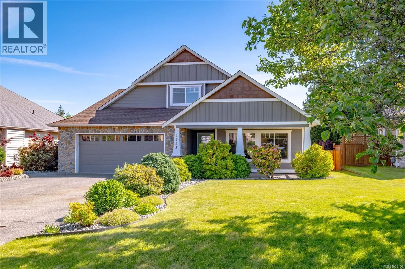 1153 Roberton Blvd
