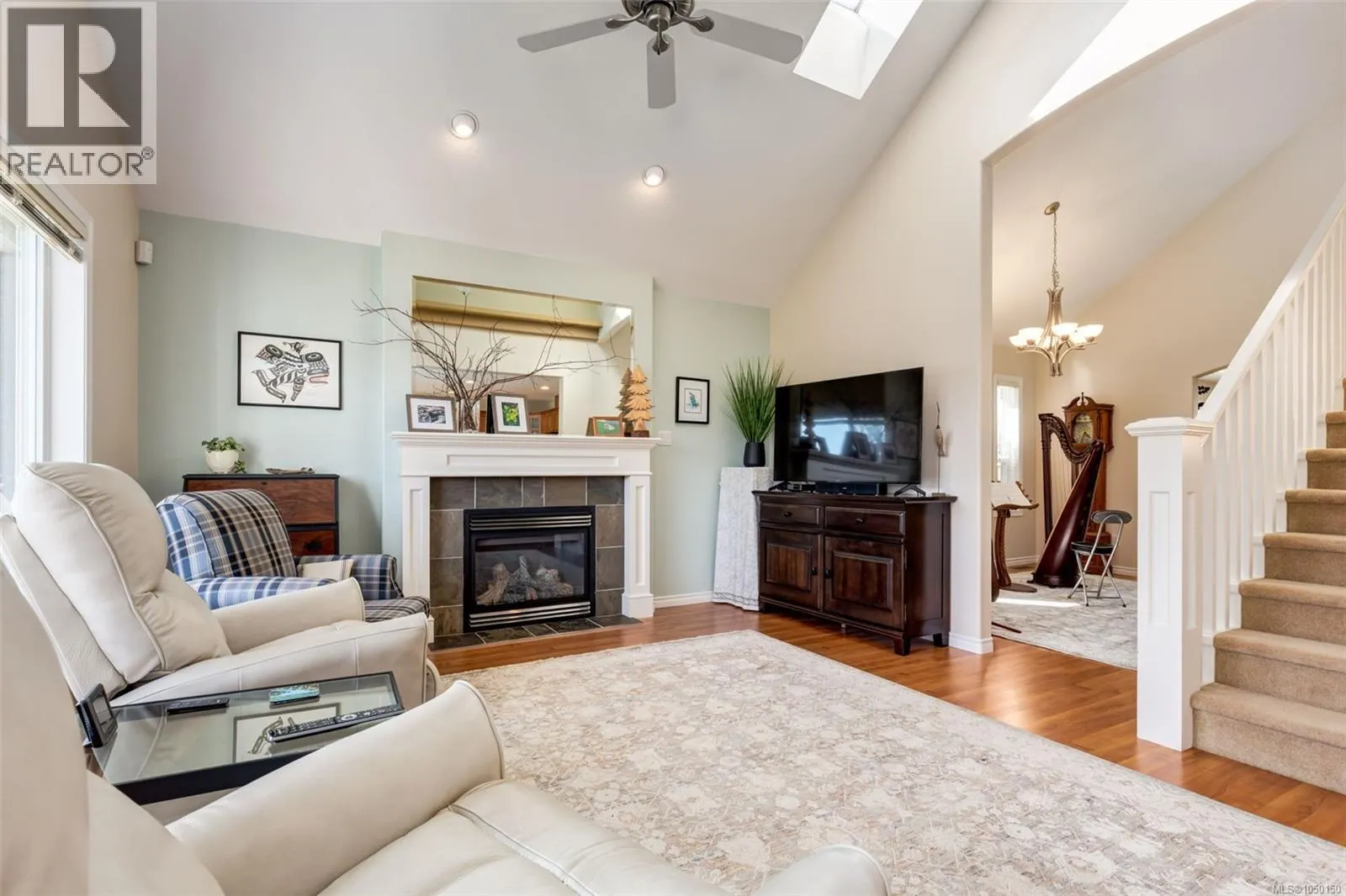 1153 Roberton Blvd