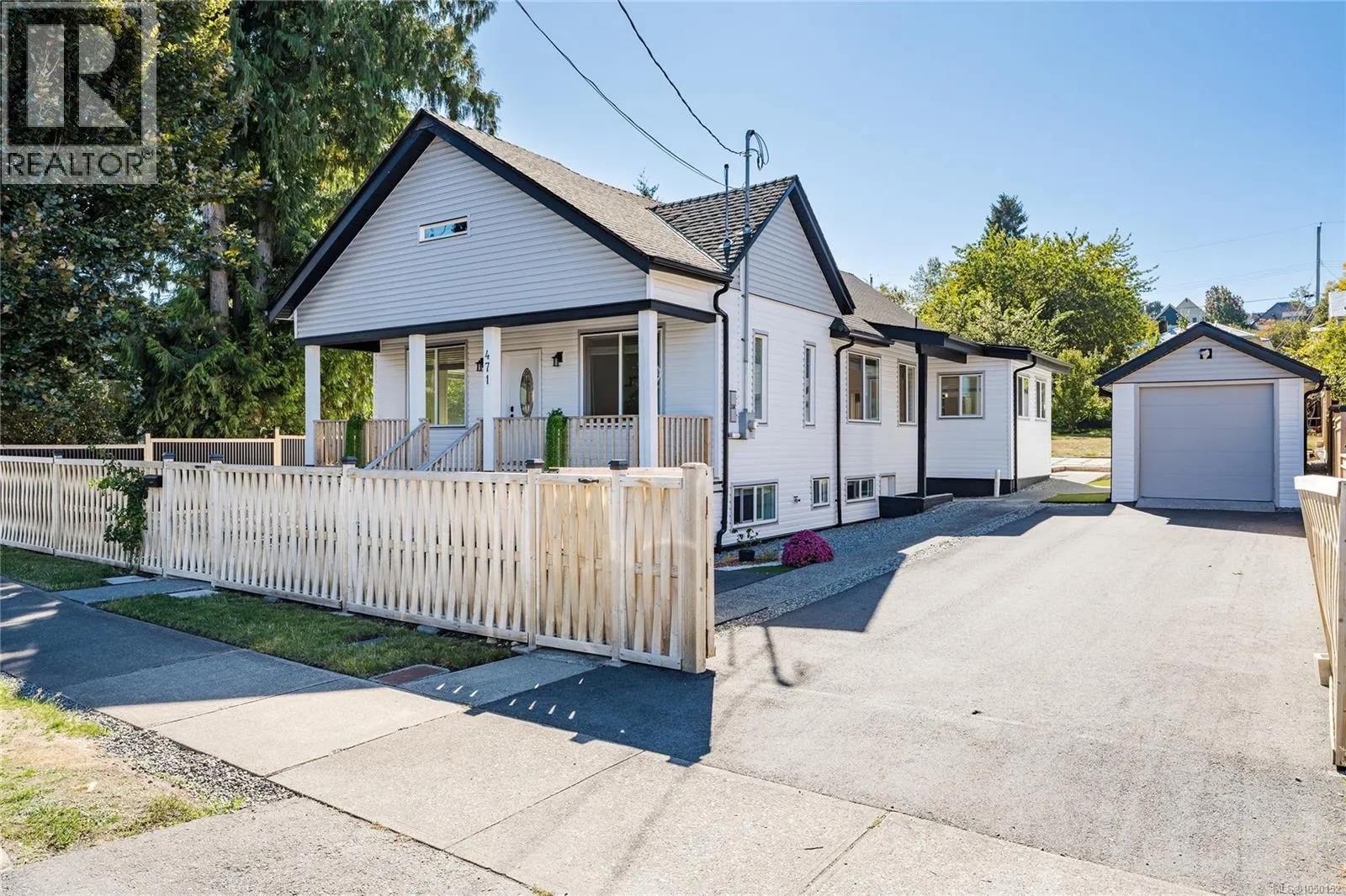 471 Selby St
