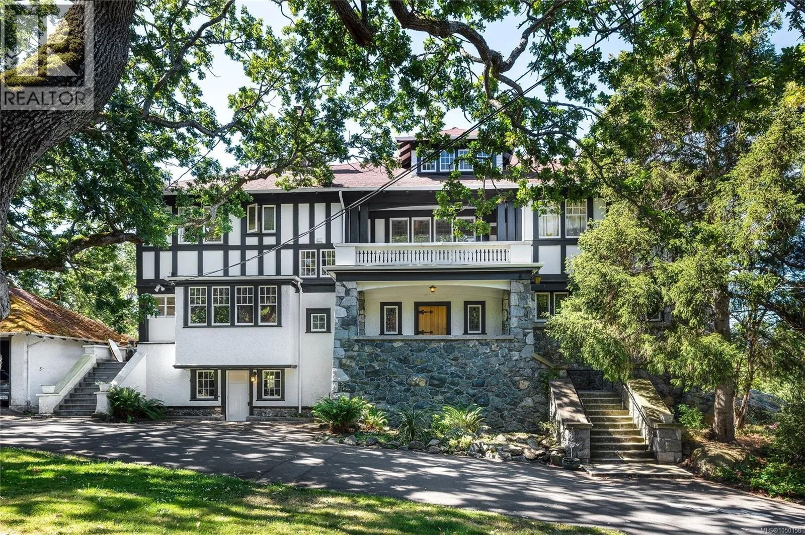515 Foul Bay Rd