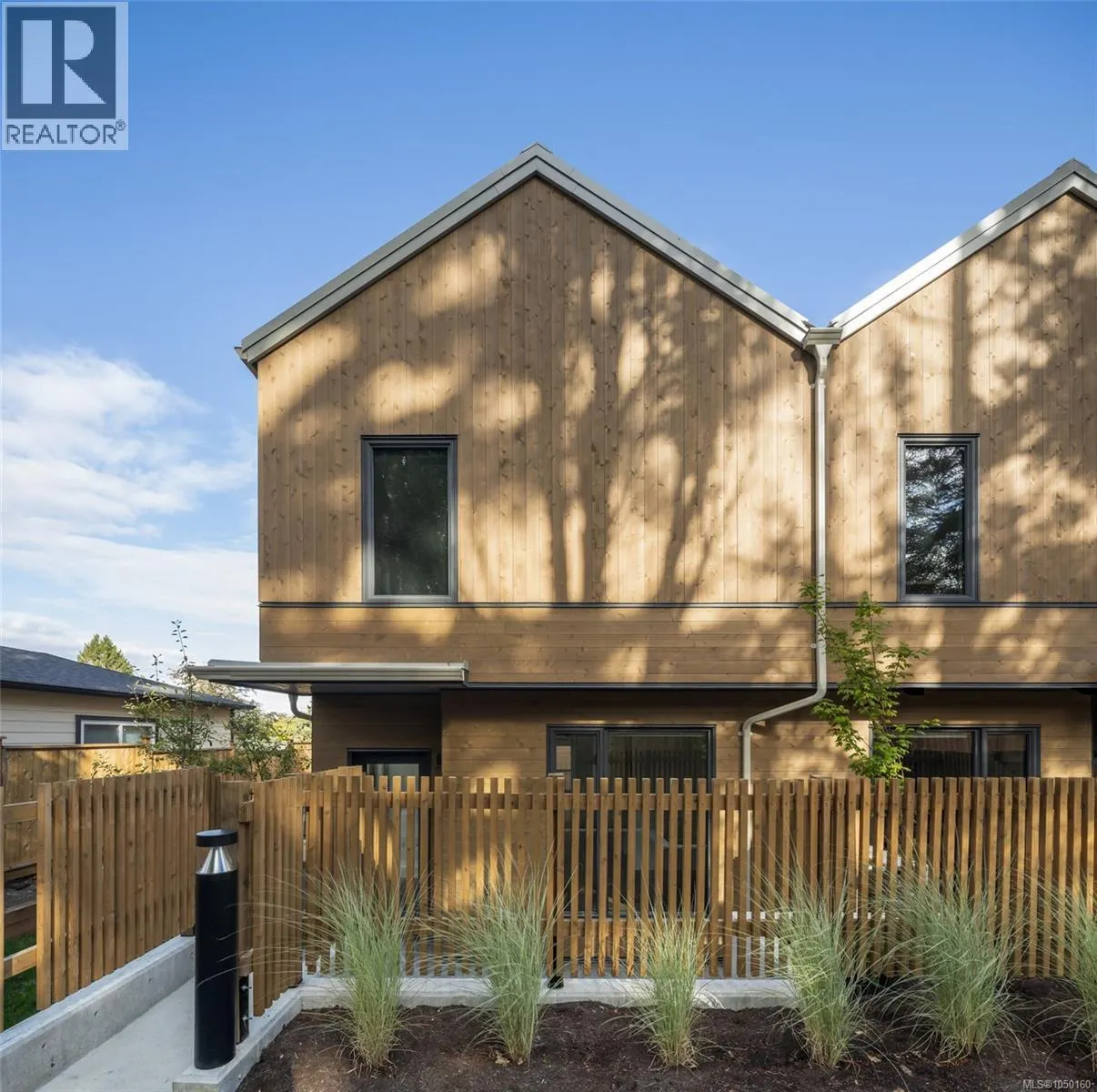 5 1520 Louise Pl