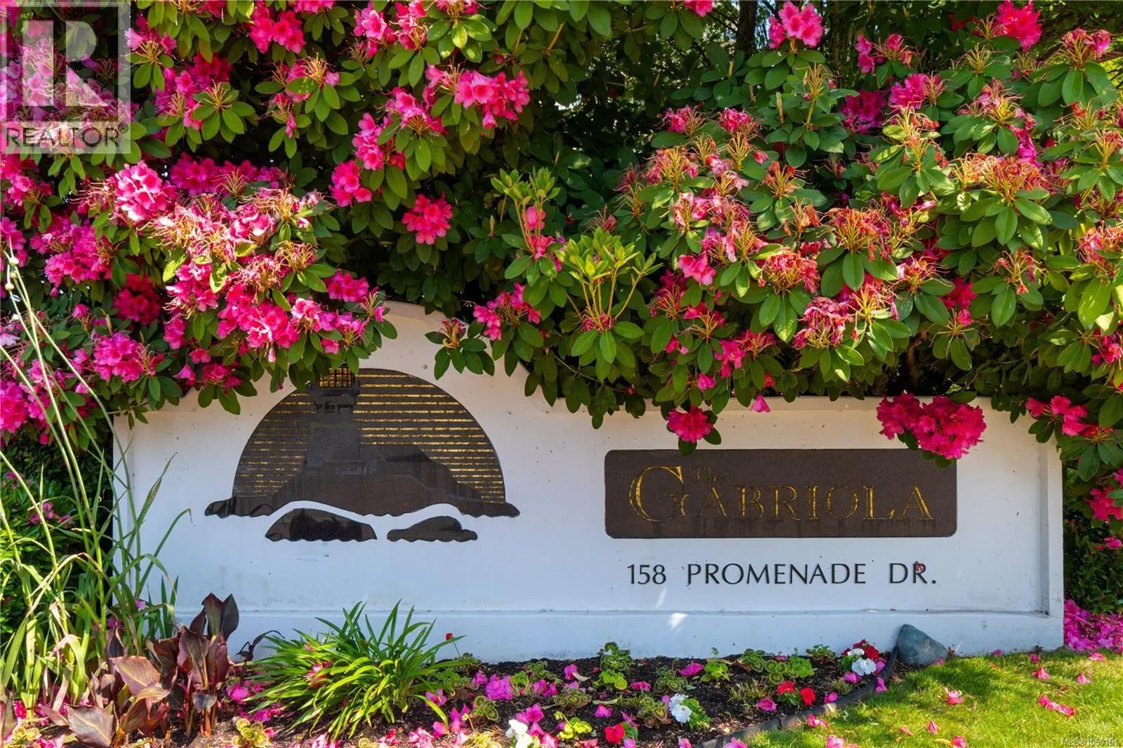 402 158 Promenade Dr