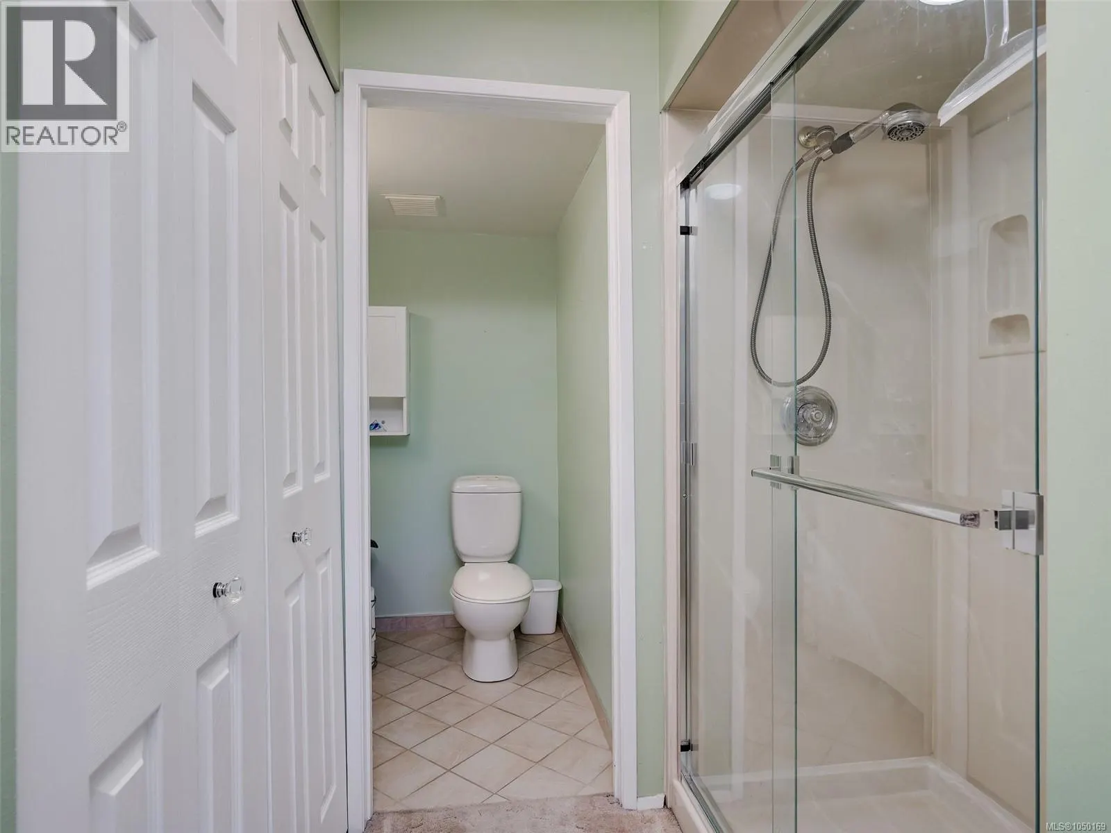 312 3962 Cedar Hill Rd