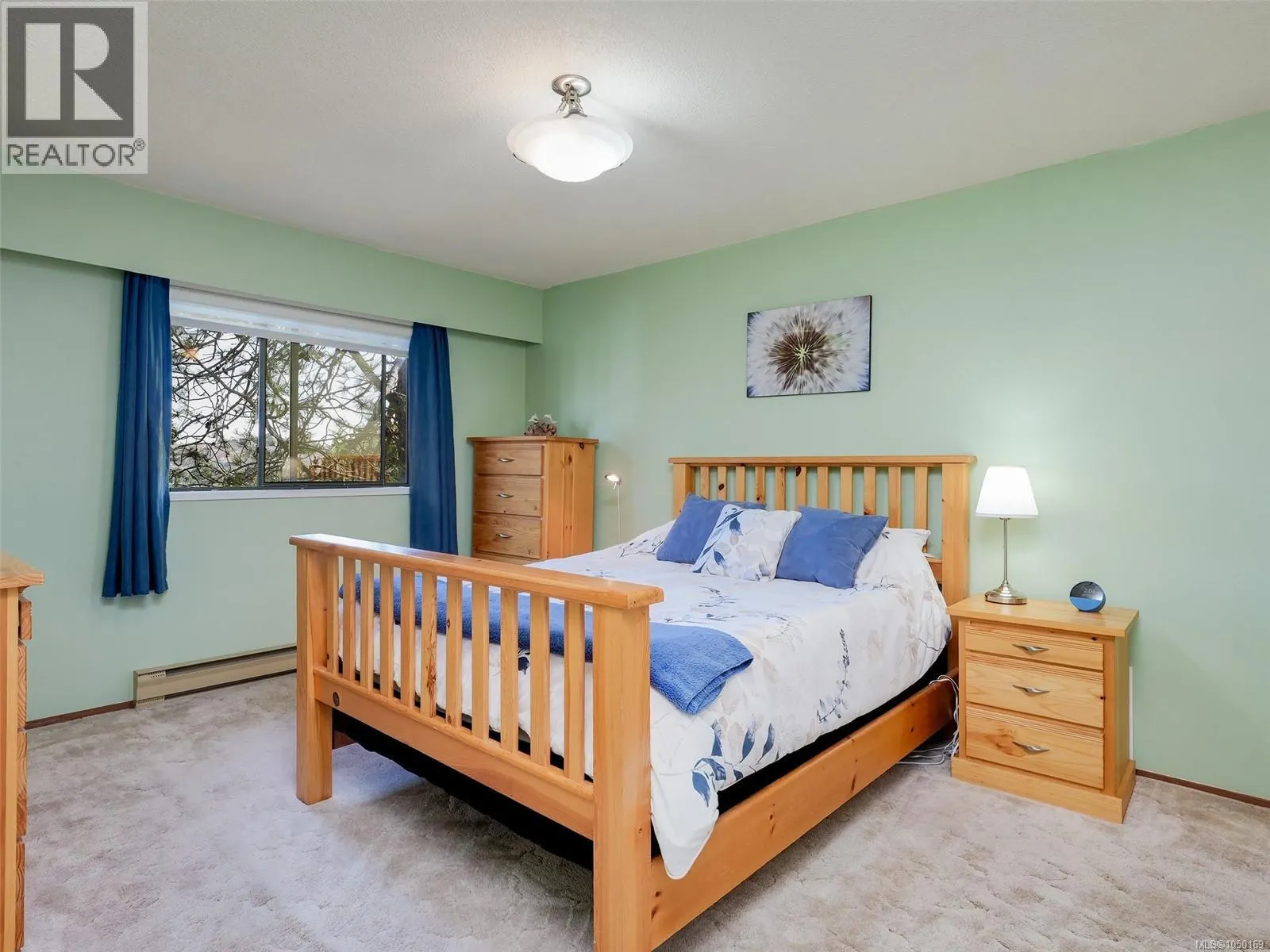 312 3962 Cedar Hill Rd