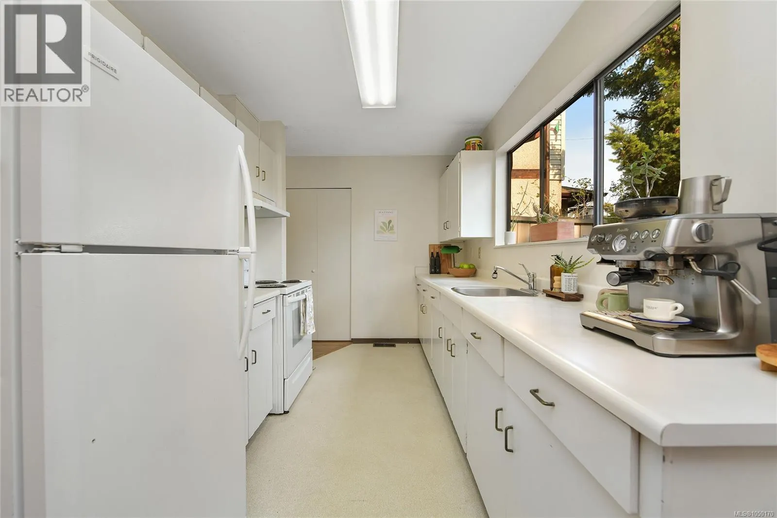 4039 Daffodil Pl