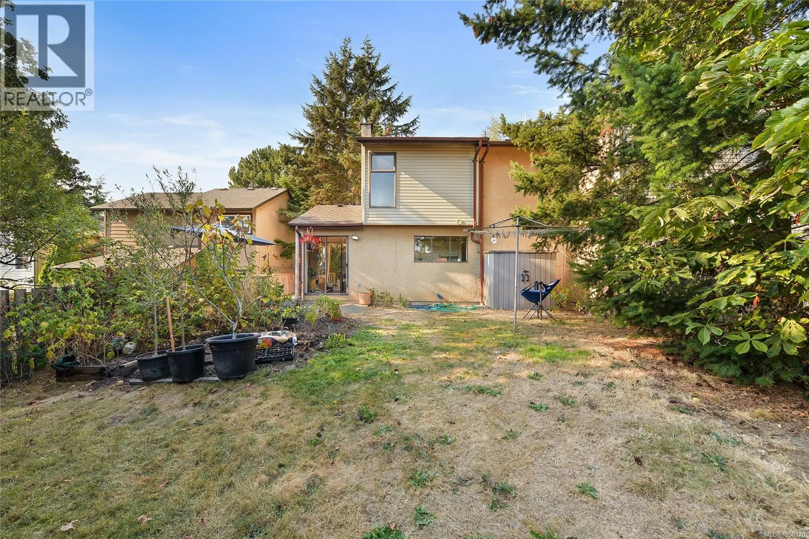 4039 Daffodil Pl