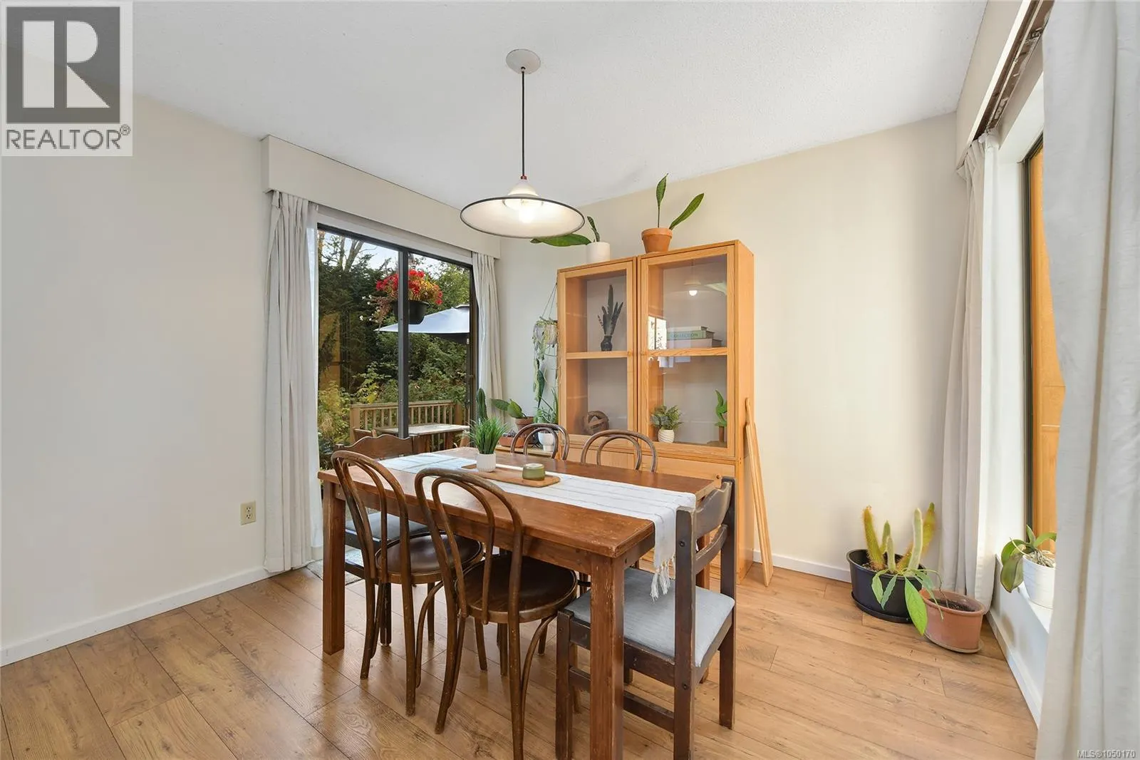 4039 Daffodil Pl